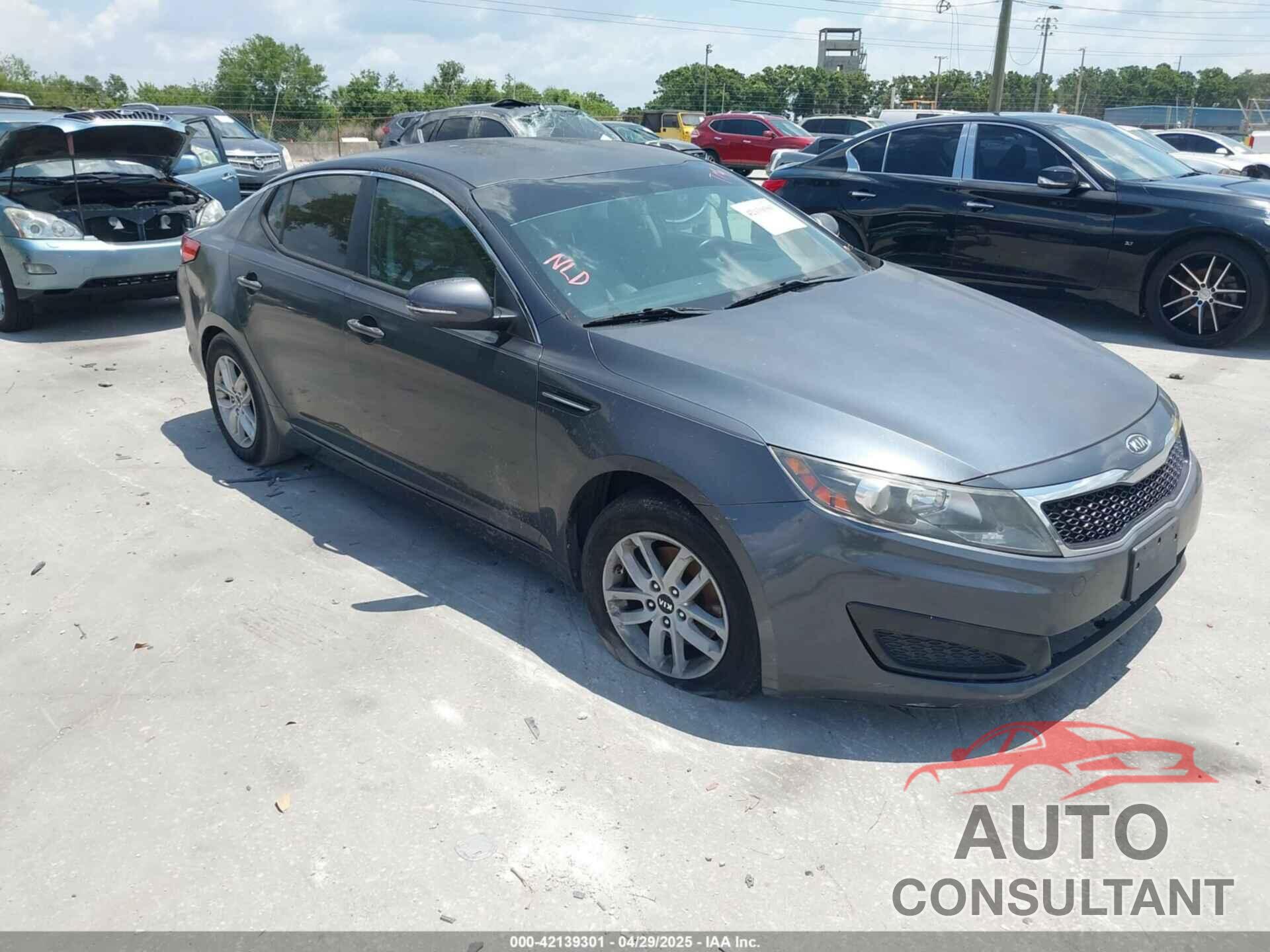 KIA OPTIMA 2011 - KNAGM4A77B5174415