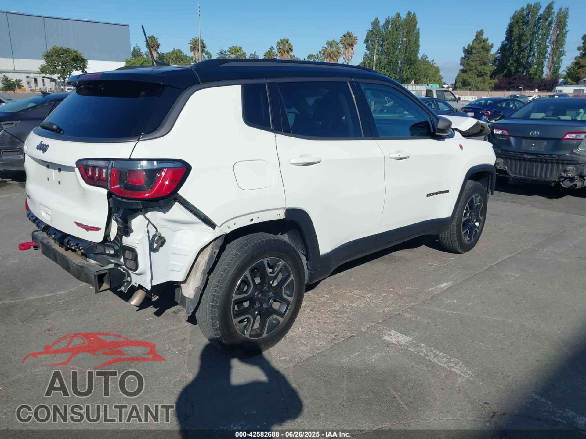 JEEP COMPASS 2020 - 3C4NJDDB4LT144129