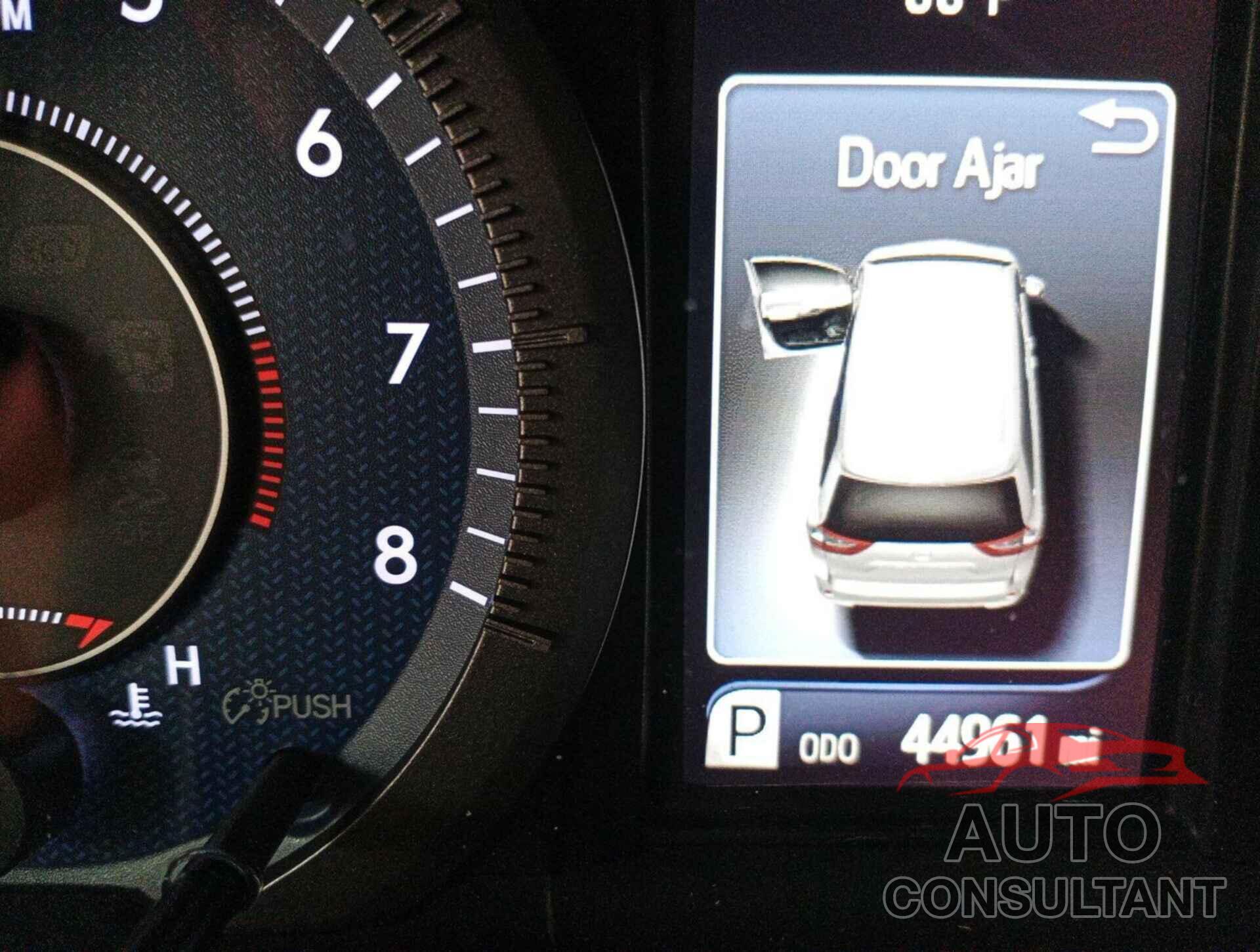 TOYOTA SIENNA 2020 - 5TDZZ3DC3LS077045
