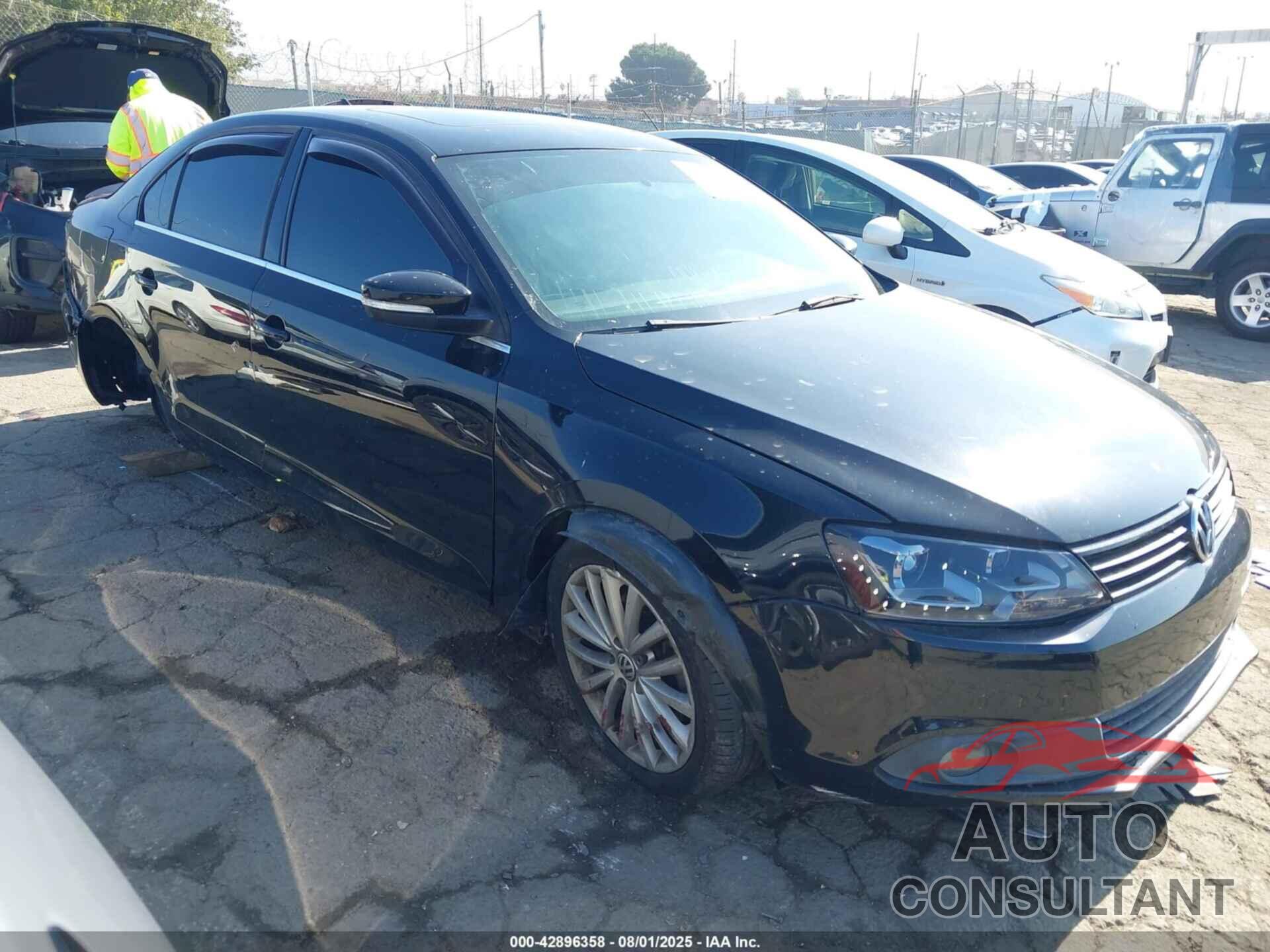 VOLKSWAGEN JETTA 2013 - 3VWLP7AJXDM413102