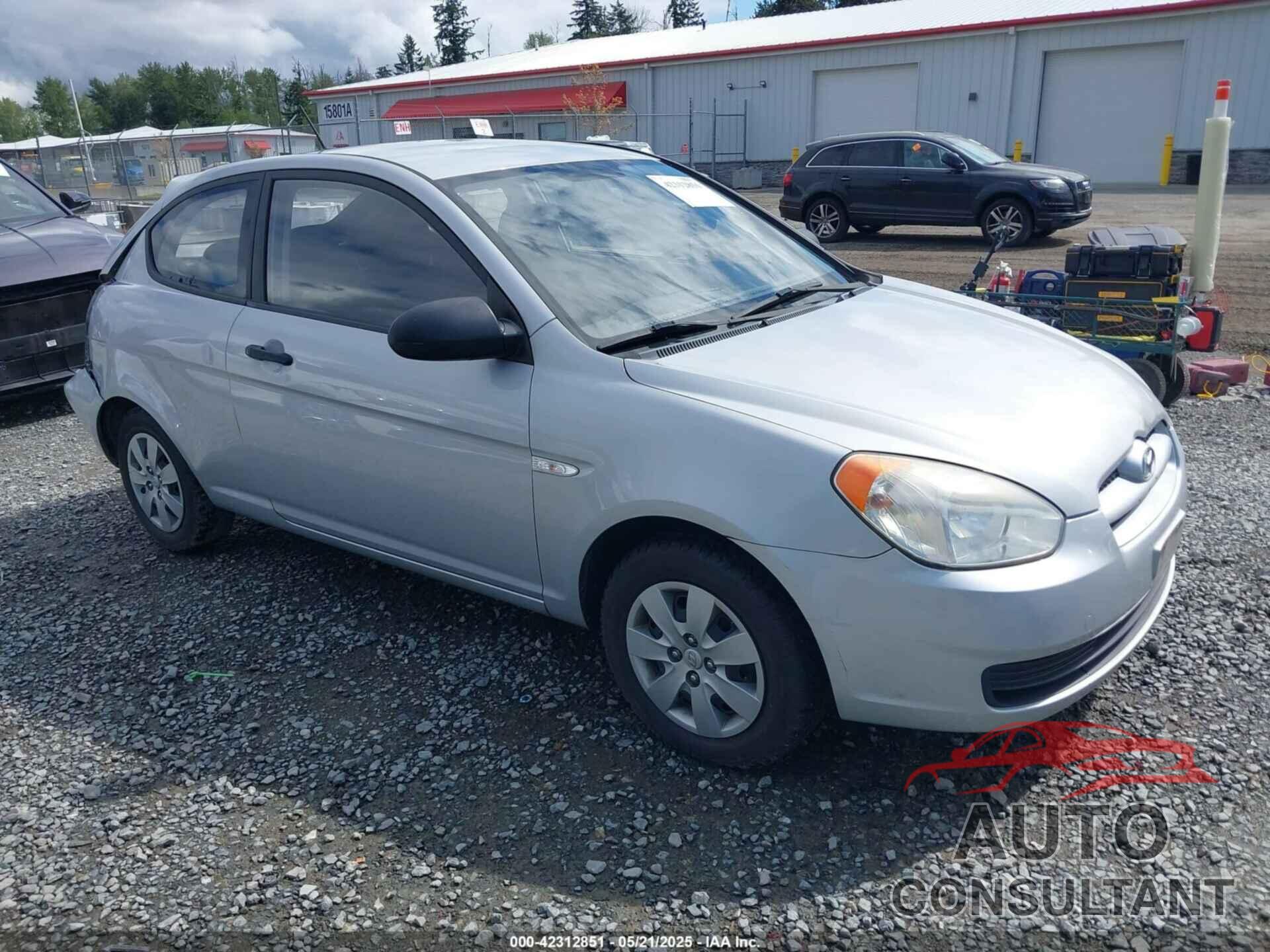 HYUNDAI ACCENT 2009 - KMHCM36C69U117085