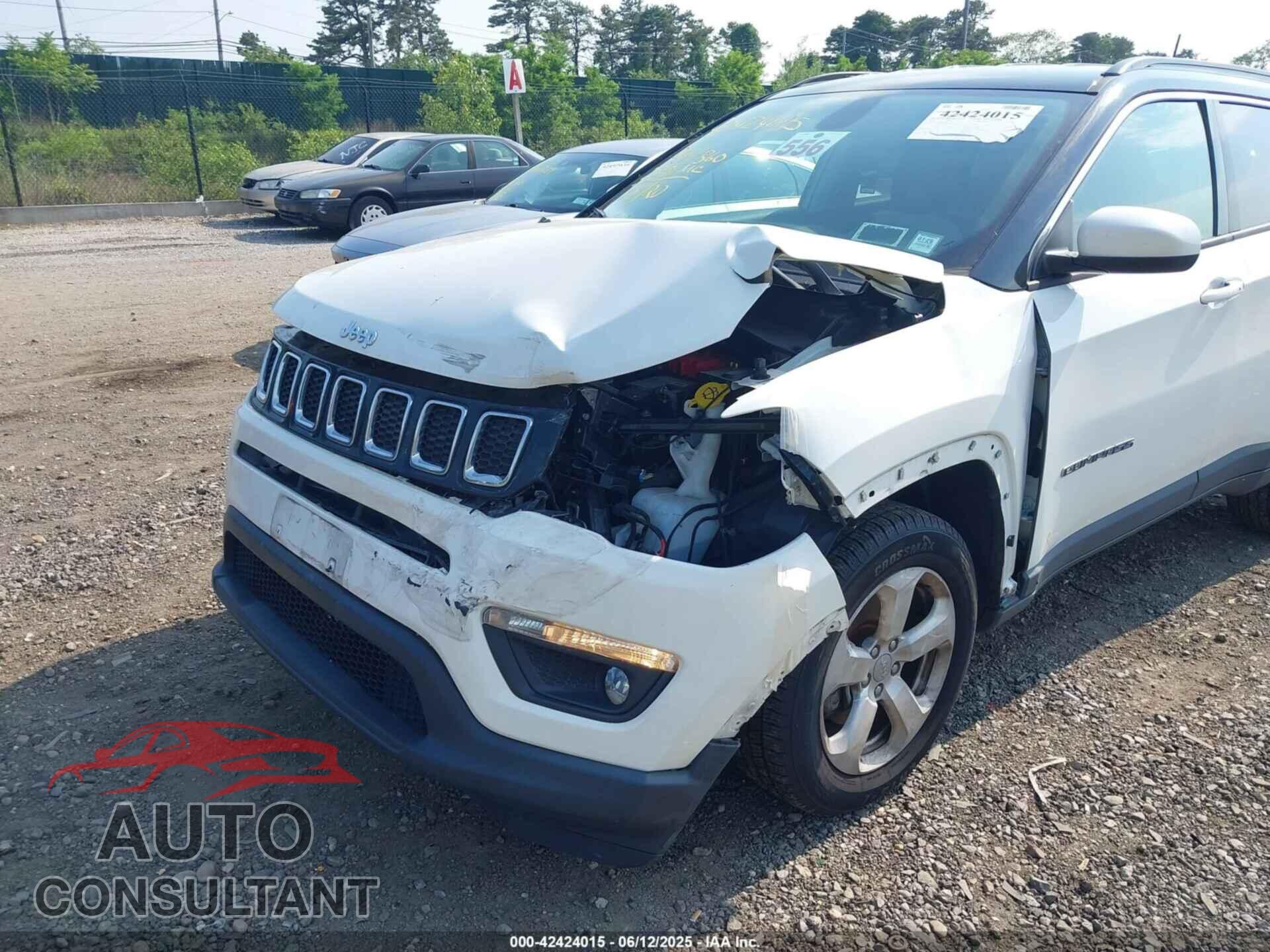 JEEP COMPASS 2019 - 3C4NJDBB2KT792196