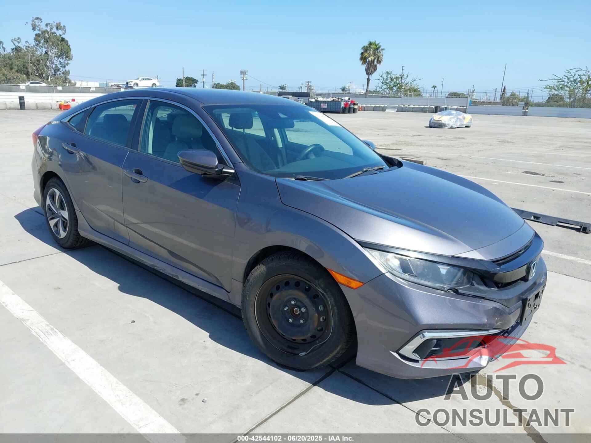 HONDA CIVIC 2019 - 2HGFC2F60KH541896