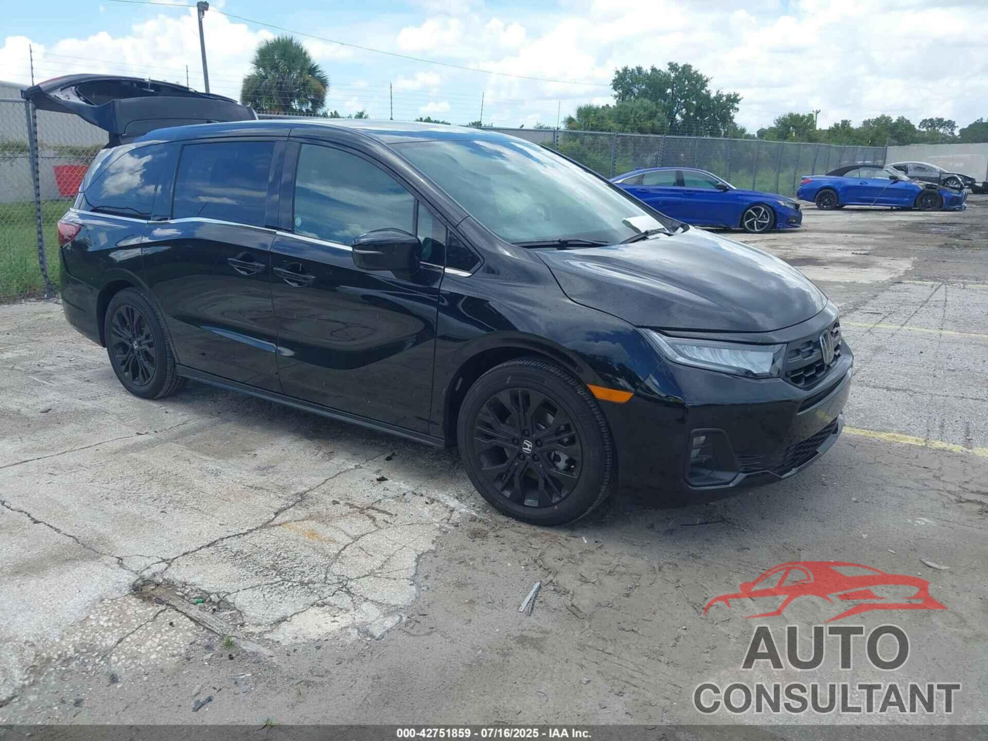 HONDA ODYSSEY 2025 - 5FNRL6H75SB049816