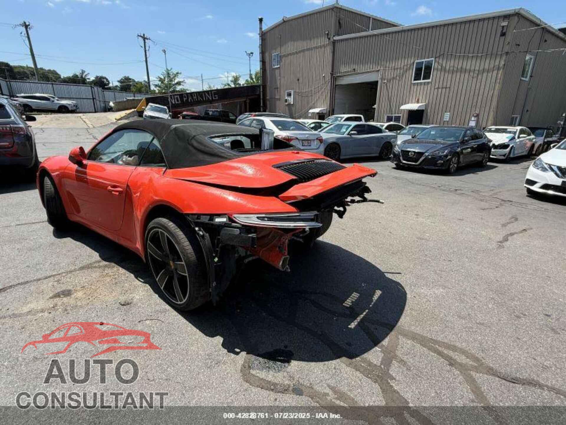 PORSCHE 911 2018 - WP0CB2A99JS147634