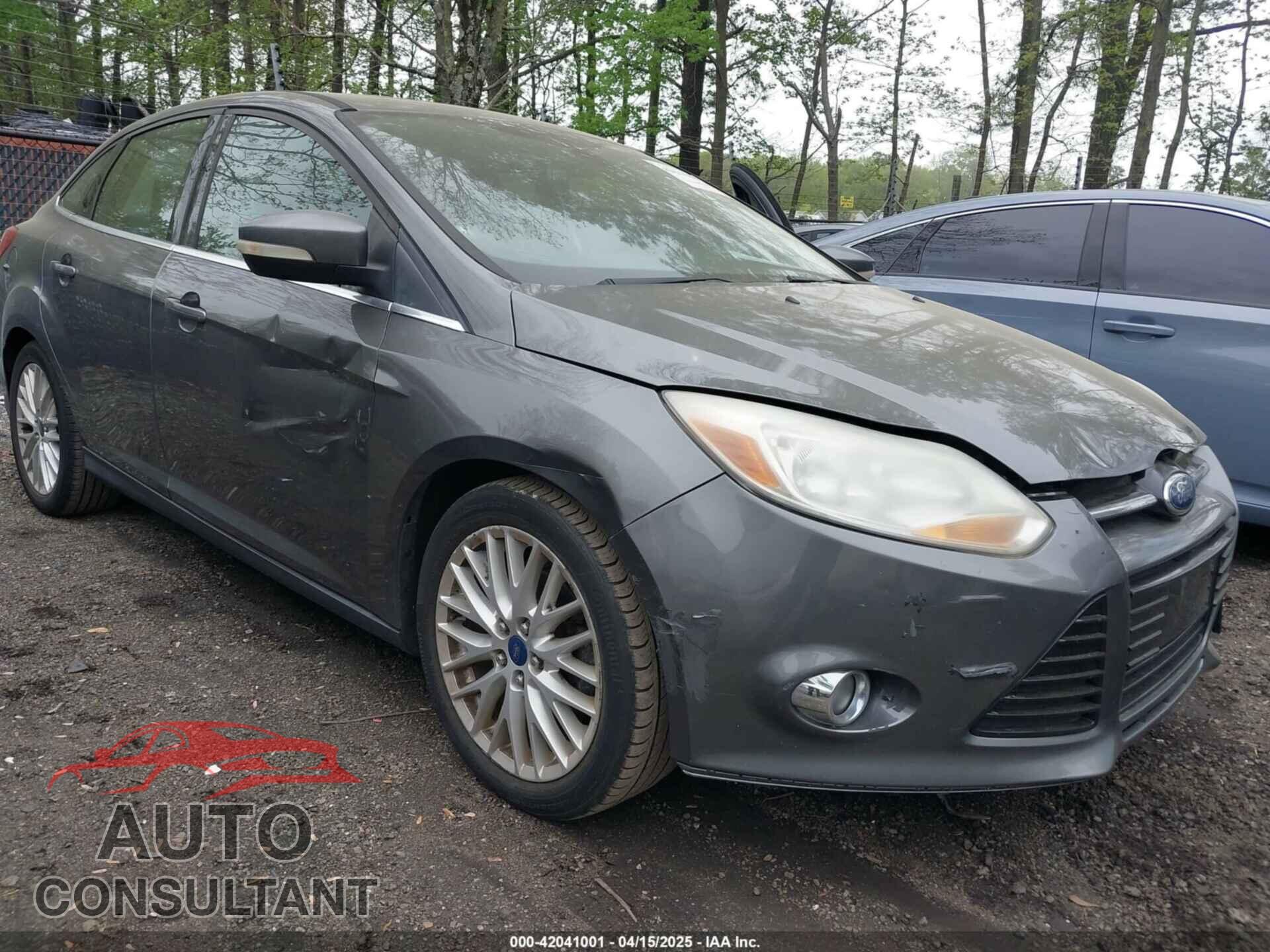 FORD FOCUS 2012 - 1FAHP3H23CL348356