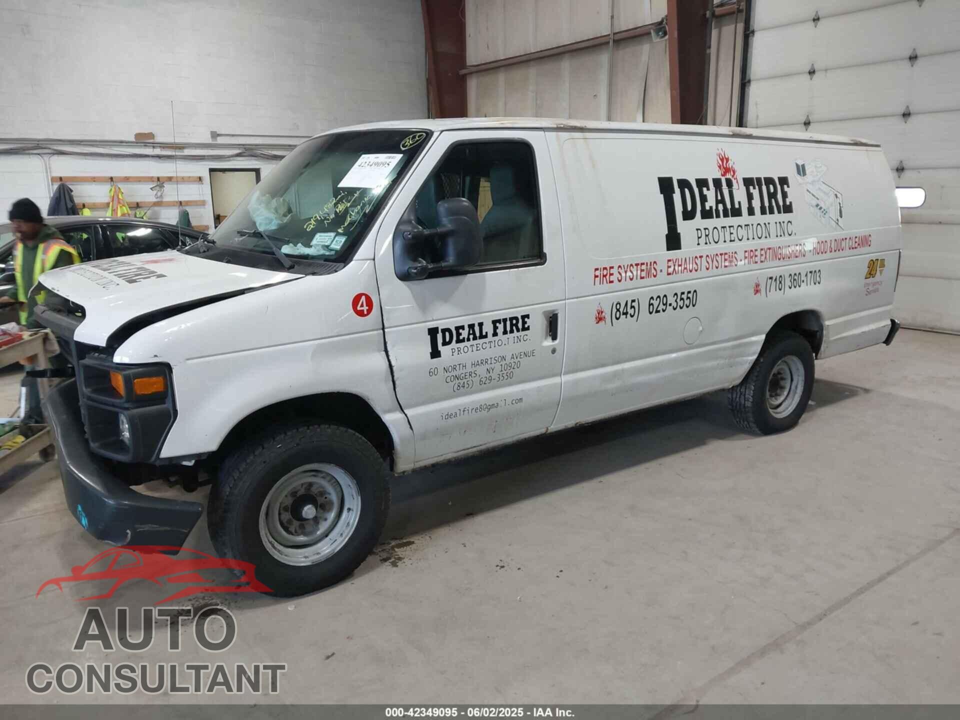 FORD E-350 SUPER DUTY 2011 - 1FTSS3EL8BDA24095