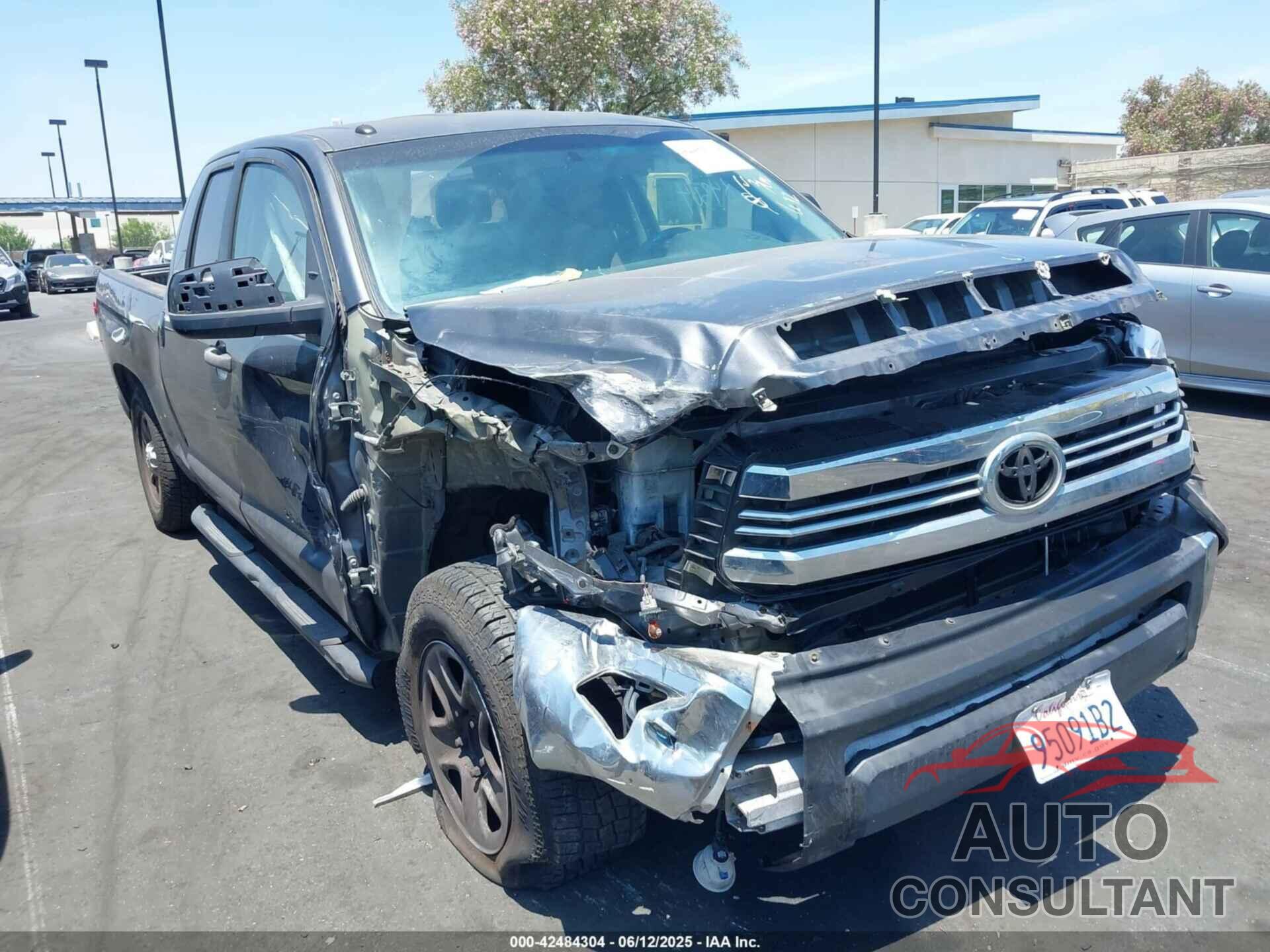 TOYOTA TUNDRA 2016 - 5TFRM5F14GX109202