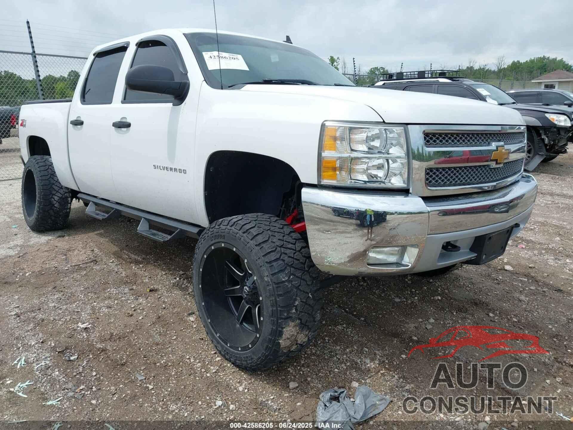 CHEVROLET SILVERADO 1500 2012 - 1GCPKSE70CF118447