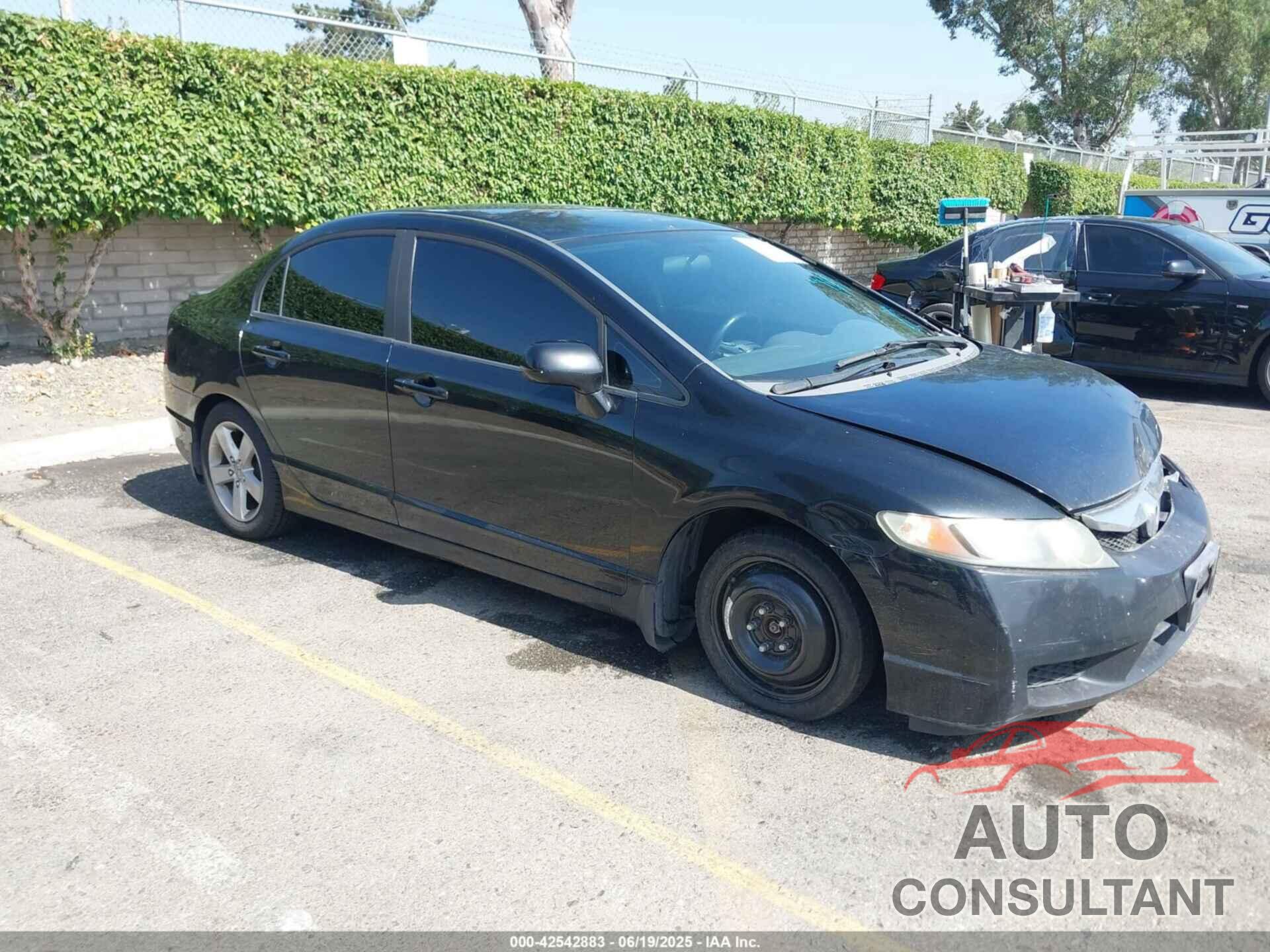 HONDA CIVIC 2009 - 19XFA16639E045043