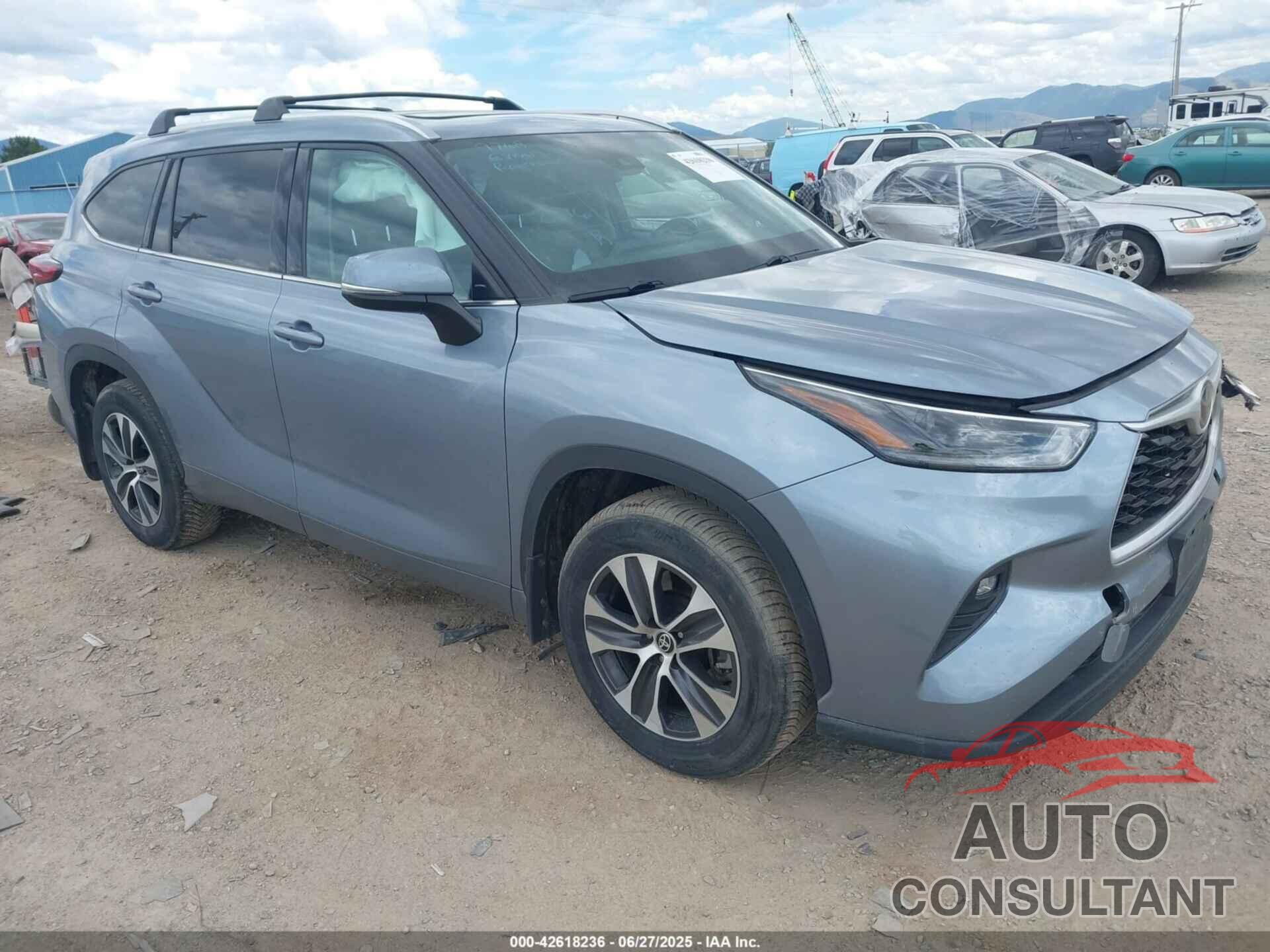 TOYOTA HIGHLANDER 2021 - 5TDGZRBH8MS066066