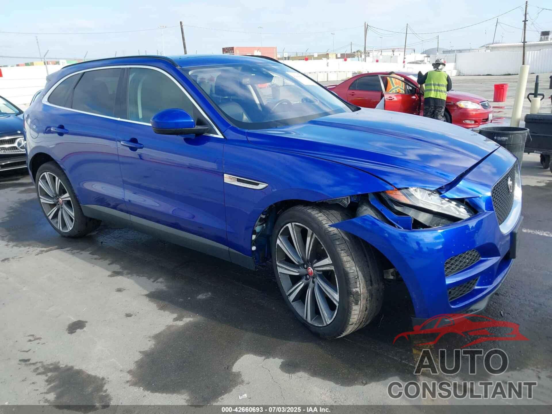 JAGUAR F-PACE 2018 - SADCK2FX6JA266498