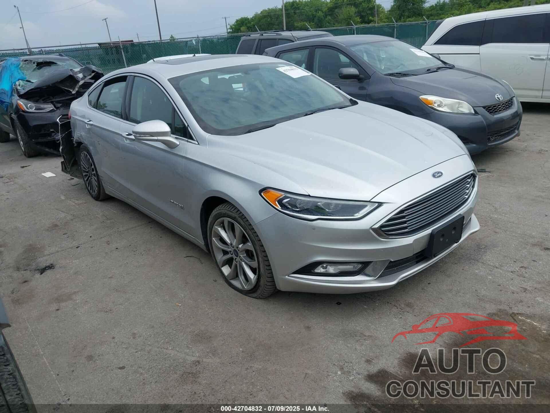FORD FUSION HYBRID 2017 - 3FA6P0RU5HR181755