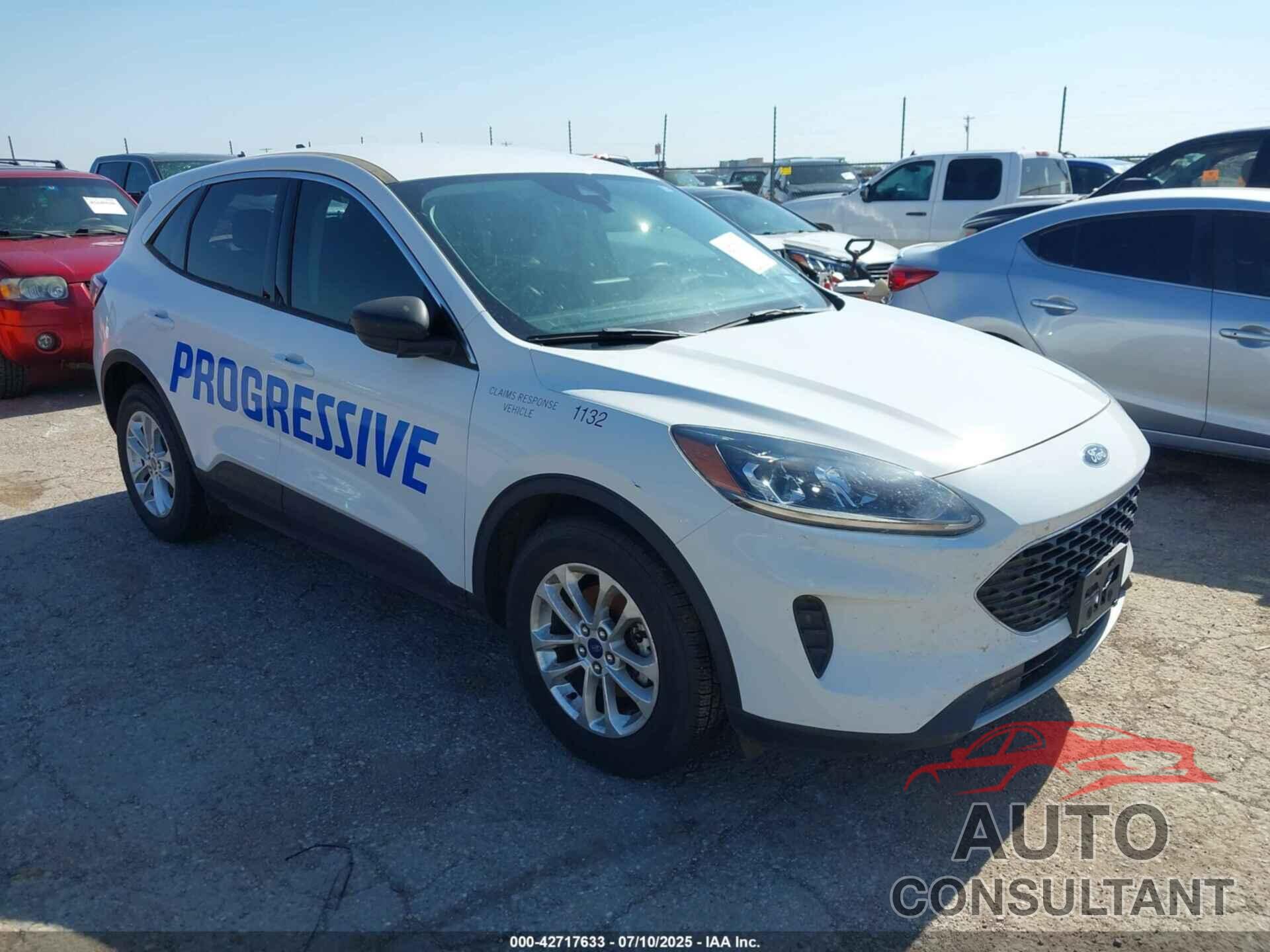 FORD ESCAPE 2022 - 1FMCU0G62NUB31132