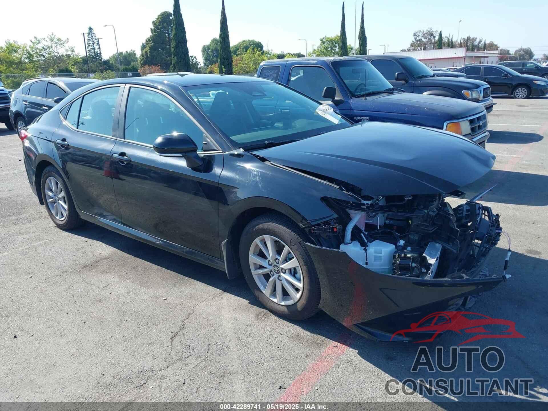 TOYOTA CAMRY 2025 - 4T1DAACK5SU023458