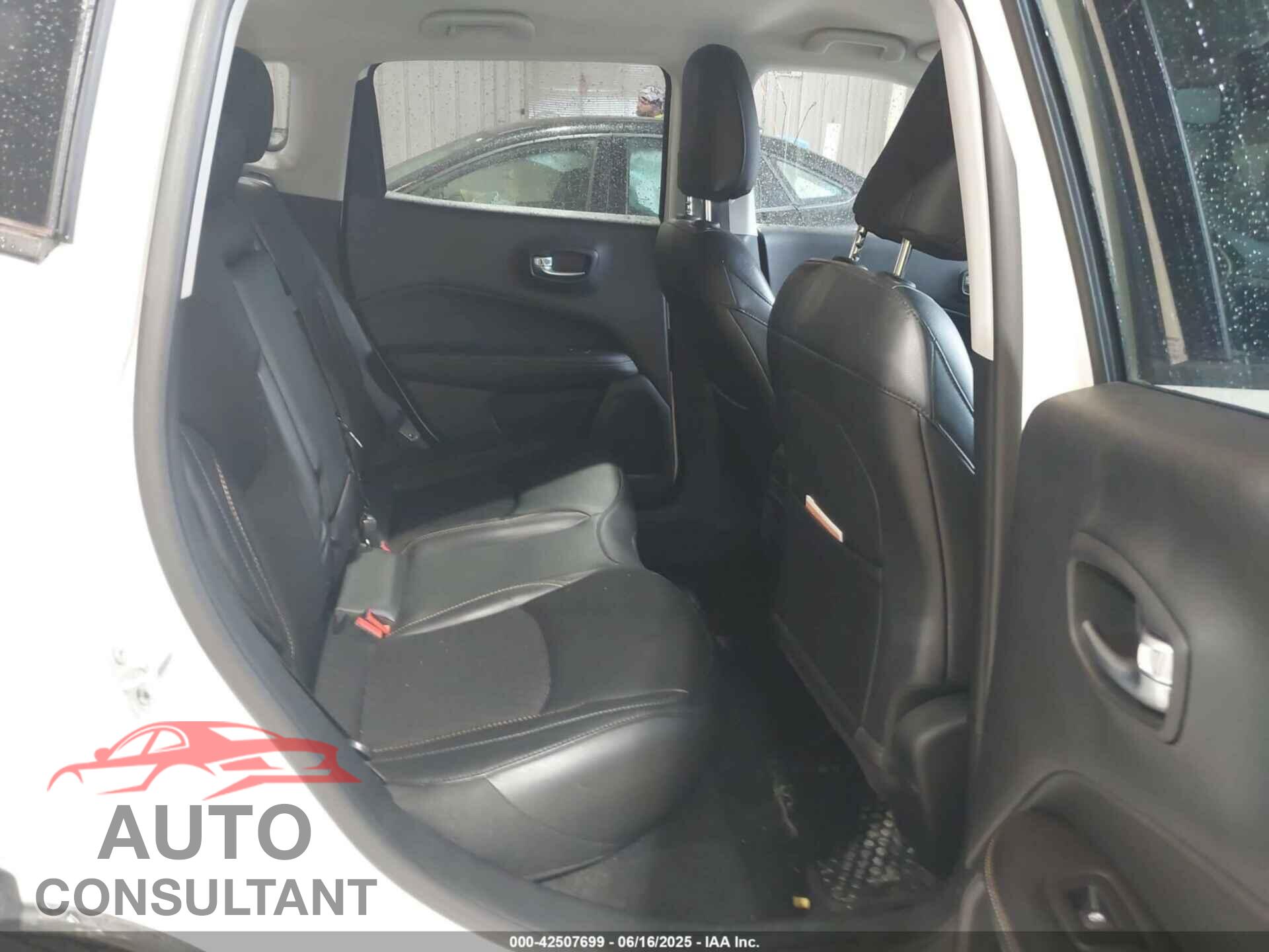 JEEP COMPASS 2020 - 3C4NJDBB6LT252156