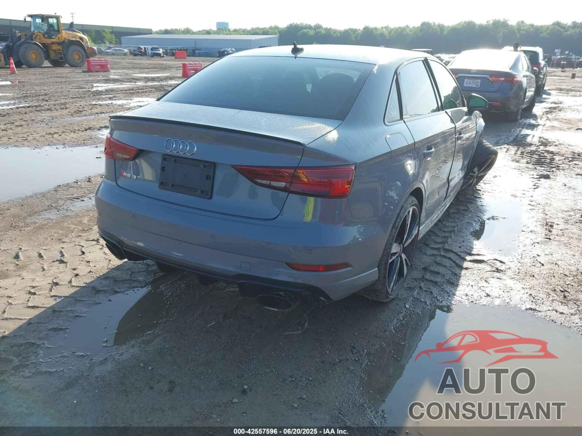 AUDI RS3 2019 - WUABWGFF9KA901895