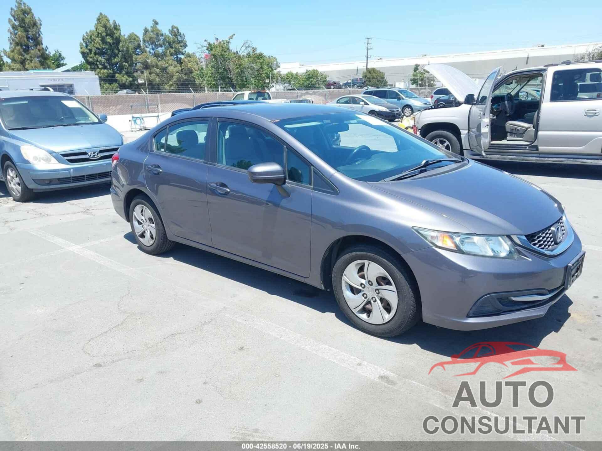 HONDA CIVIC 2015 - 2HGFB2F54FH528455