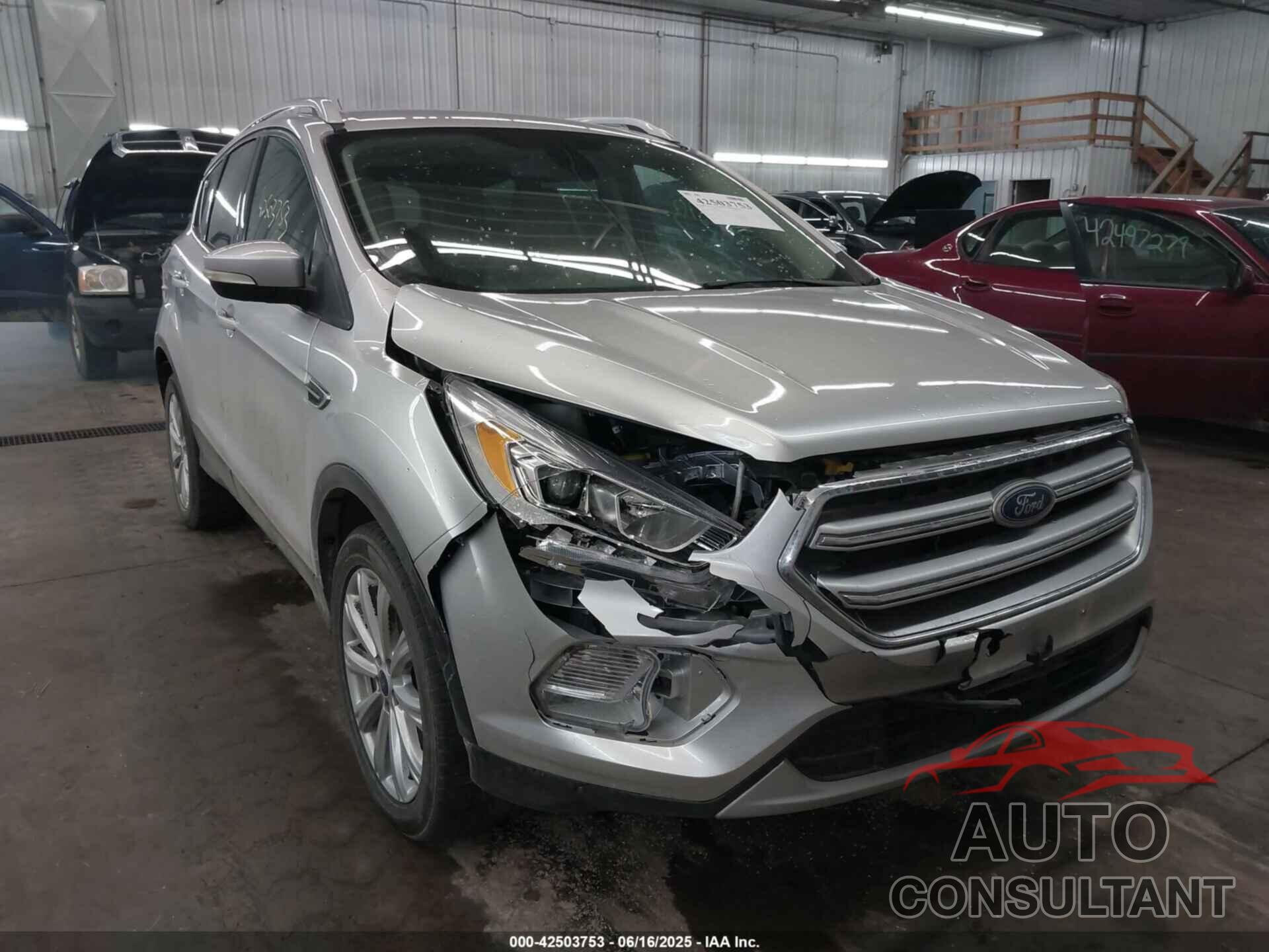 FORD ESCAPE 2017 - 1FMCU9JD8HUB66161