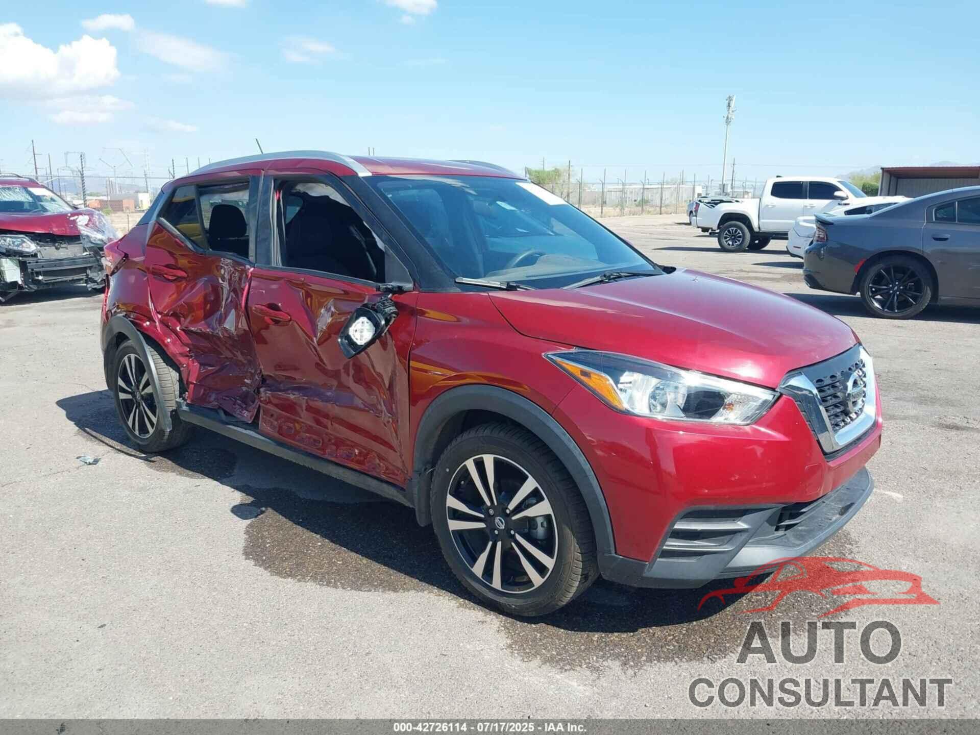 NISSAN KICKS 2018 - 3N1CP5CU2JL518011