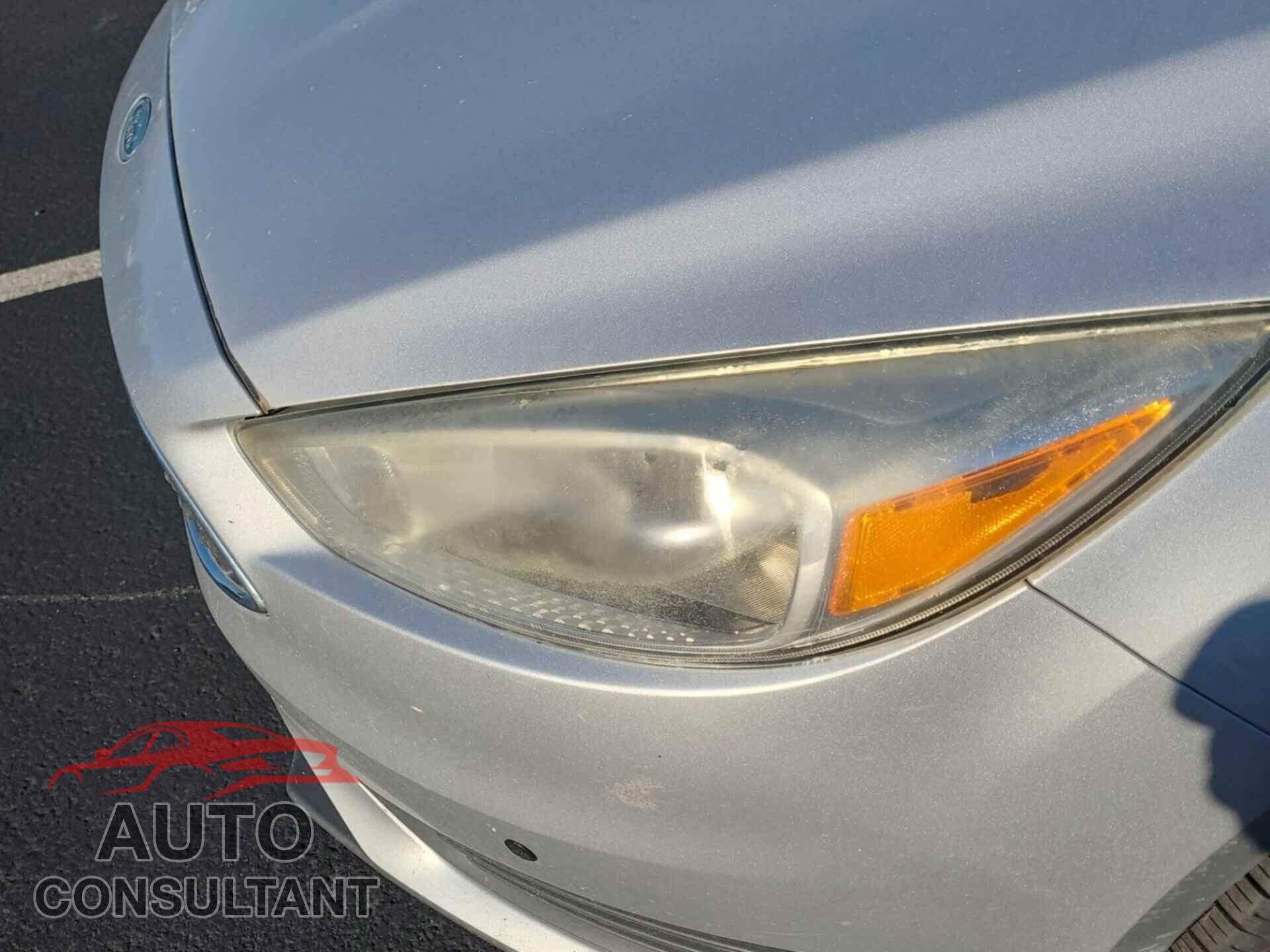 FORD FOCUS 2016 - 1FADP3E25GL370156