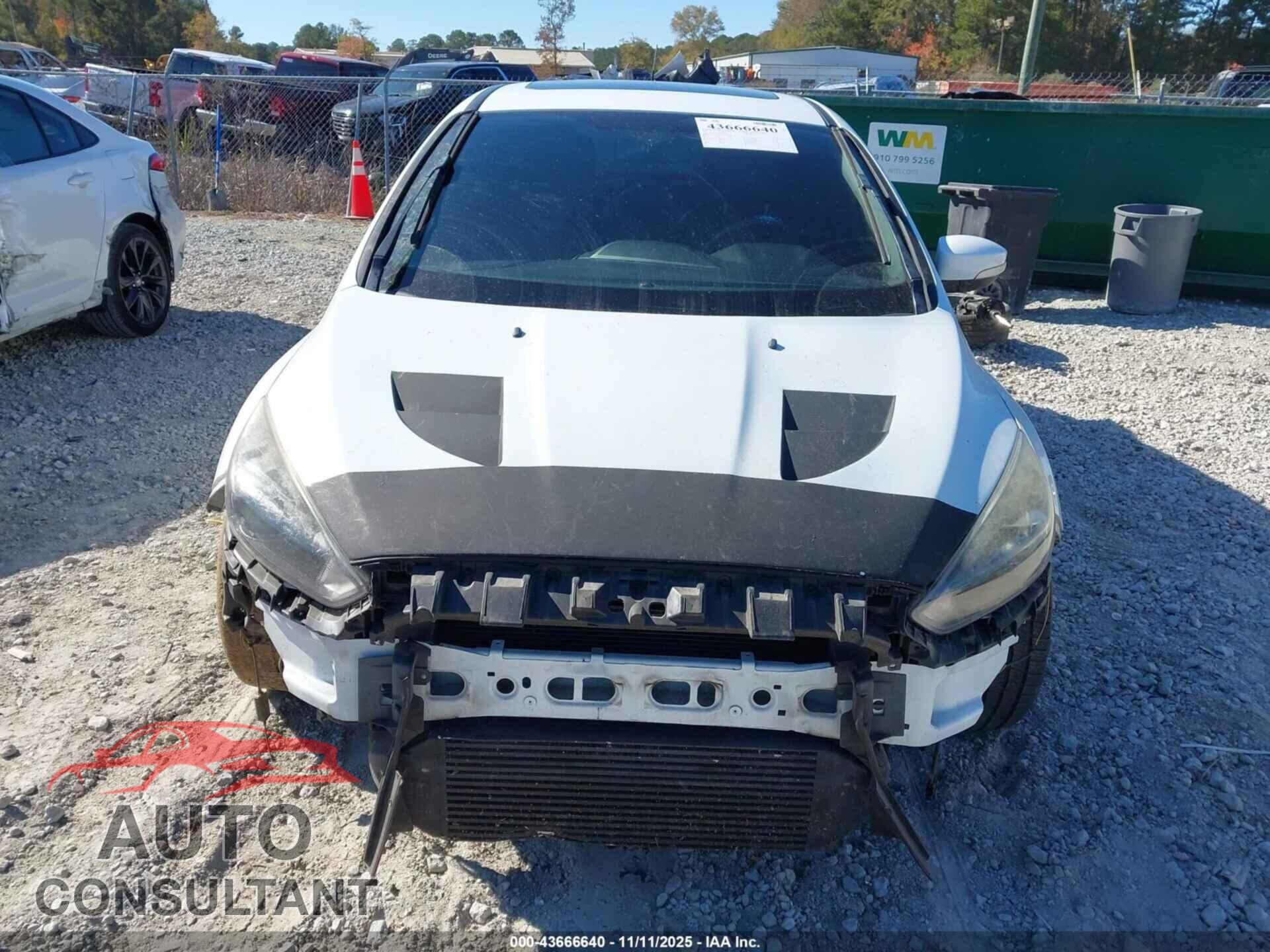FORD FOCUS RS 2017 - WF0DP3TH9H4123247