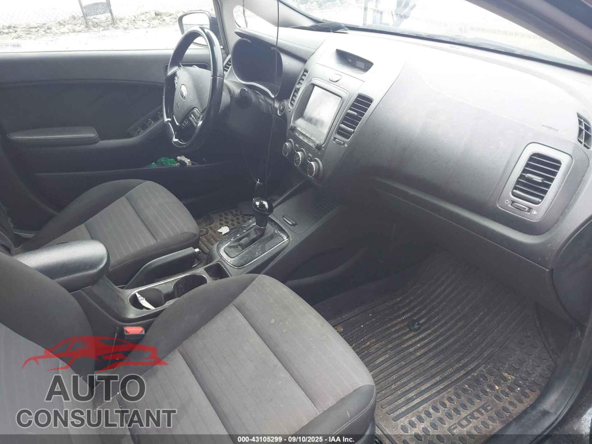 KIA FORTE 2017 - 3KPFL4A7XHE119729