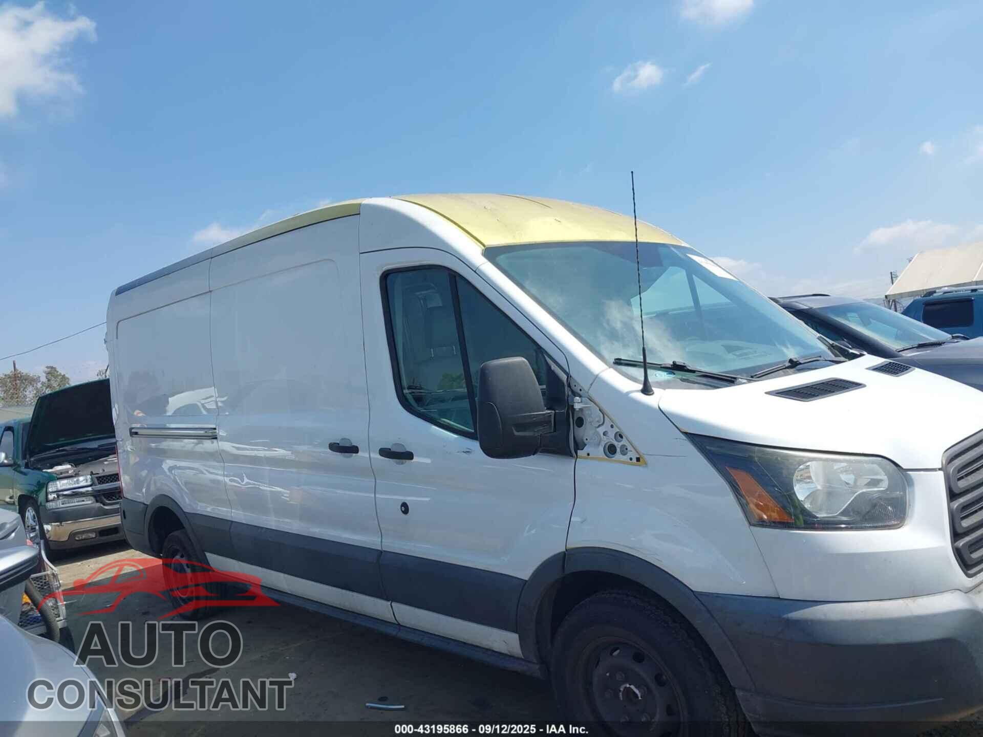 FORD TRANSIT-150 2017 - 1FTYE2CMXHKA90434