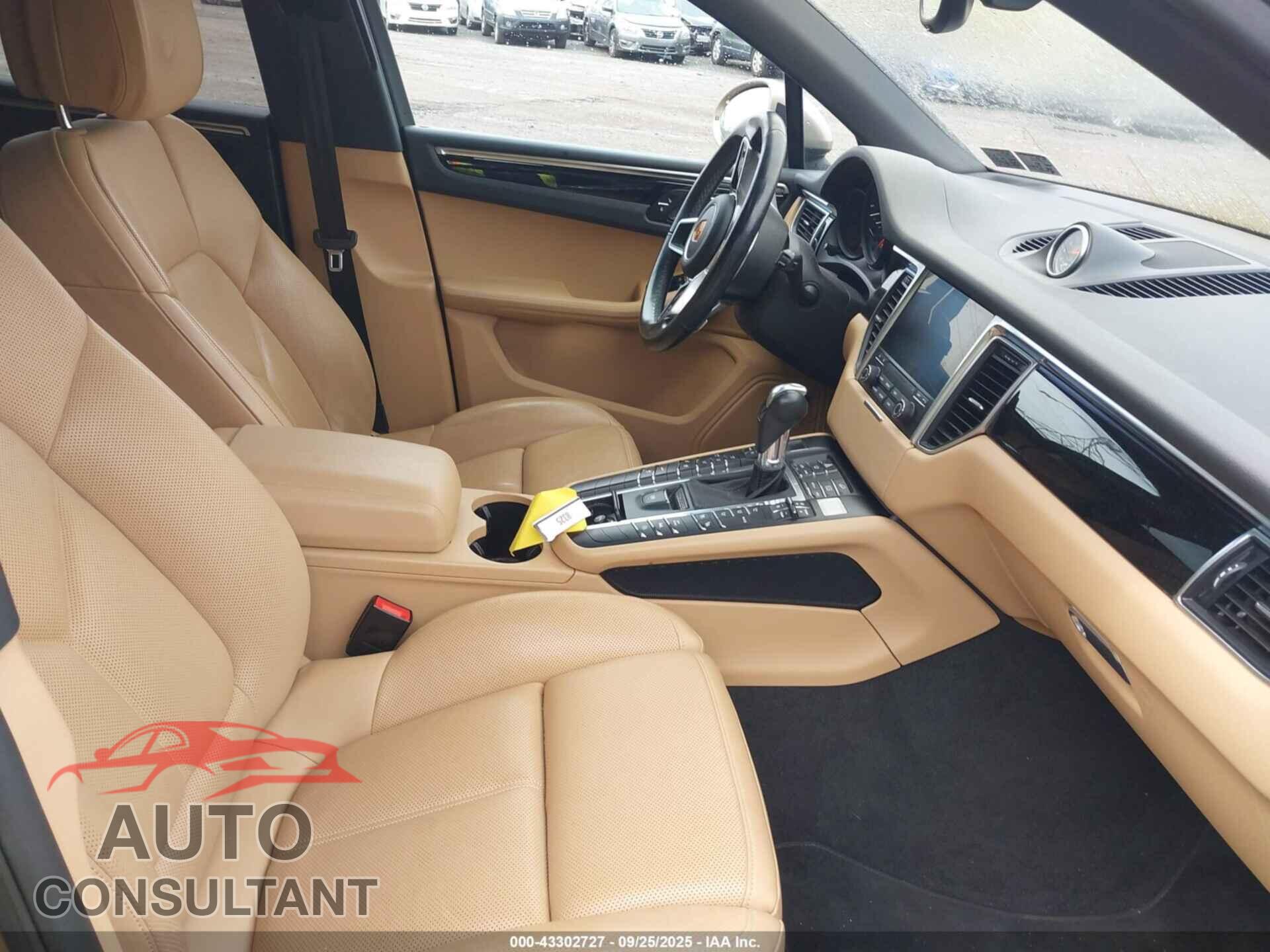 PORSCHE MACAN 2018 - WP1AA2A50JLB11220