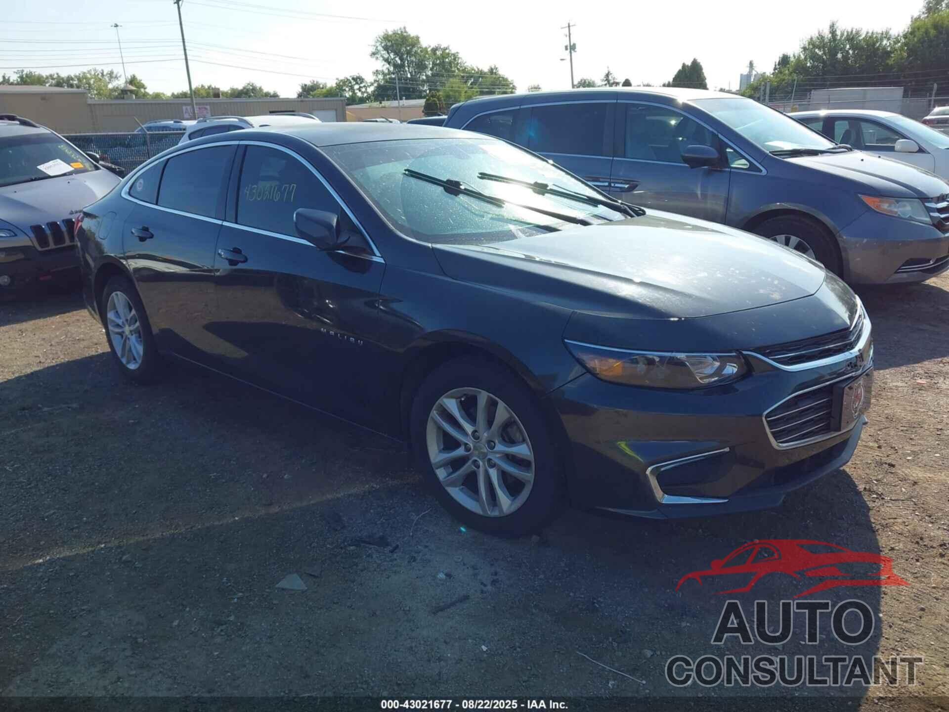 CHEVROLET MALIBU 2017 - 1G1ZE5ST0HF218633