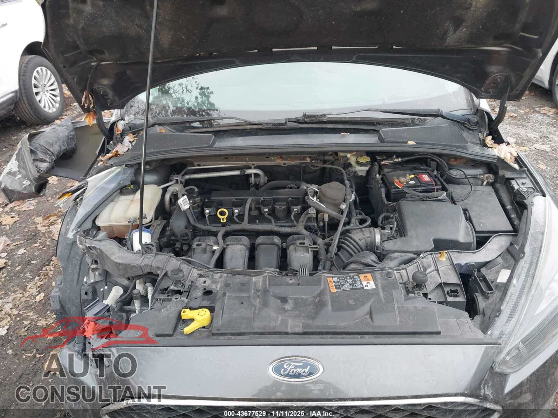 FORD FOCUS 2015 - 1FADP3F21FL333540