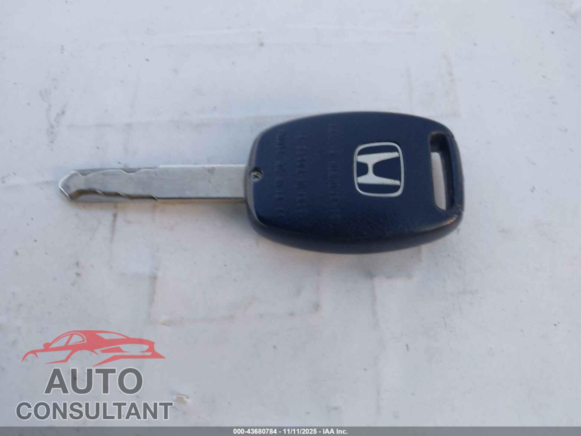 HONDA FIT 2013 - JHMGE8H32DC062242