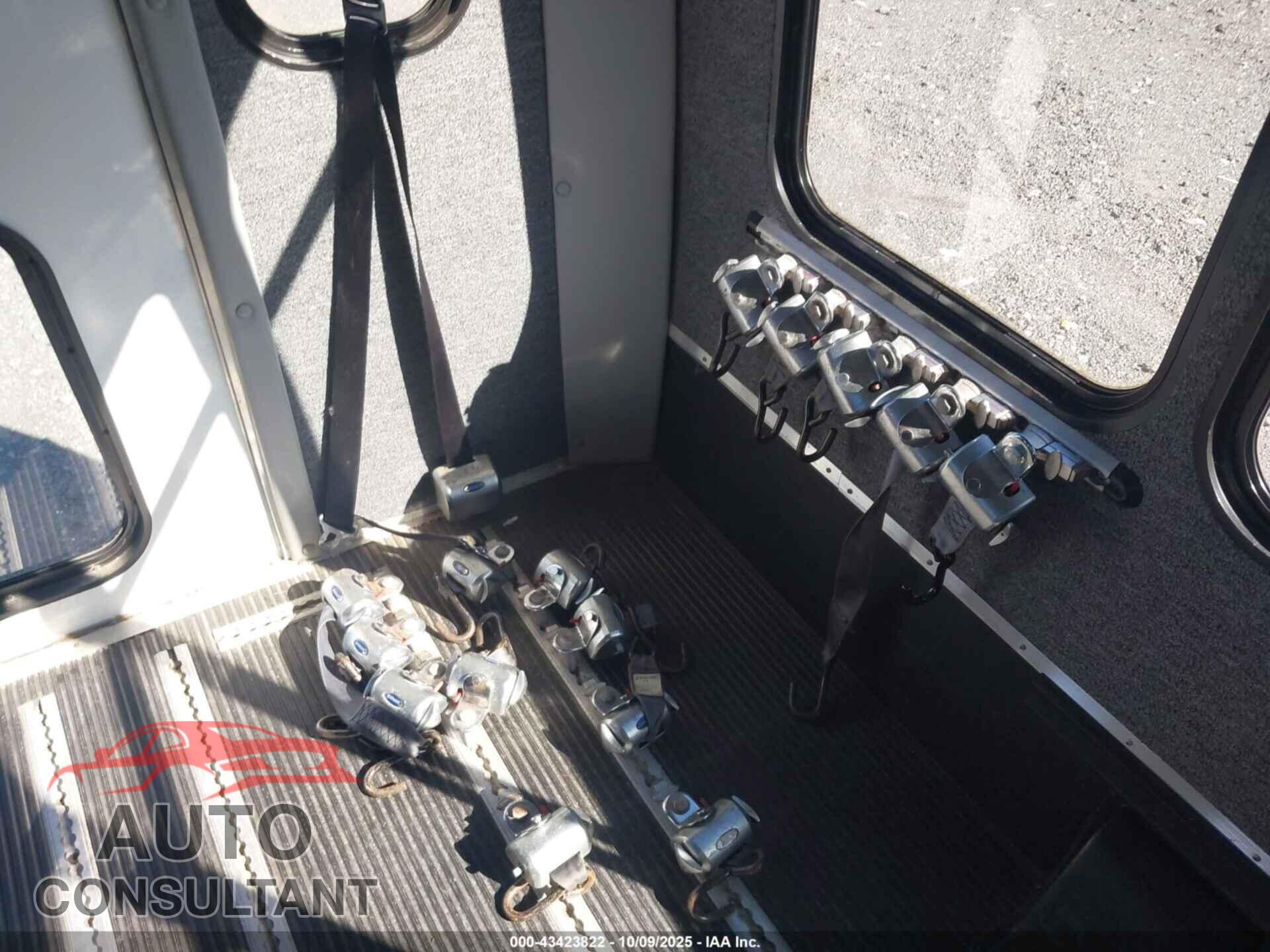 FORD E-350 CUTAWAY 2014 - 1FDEE3FL1EDA68815
