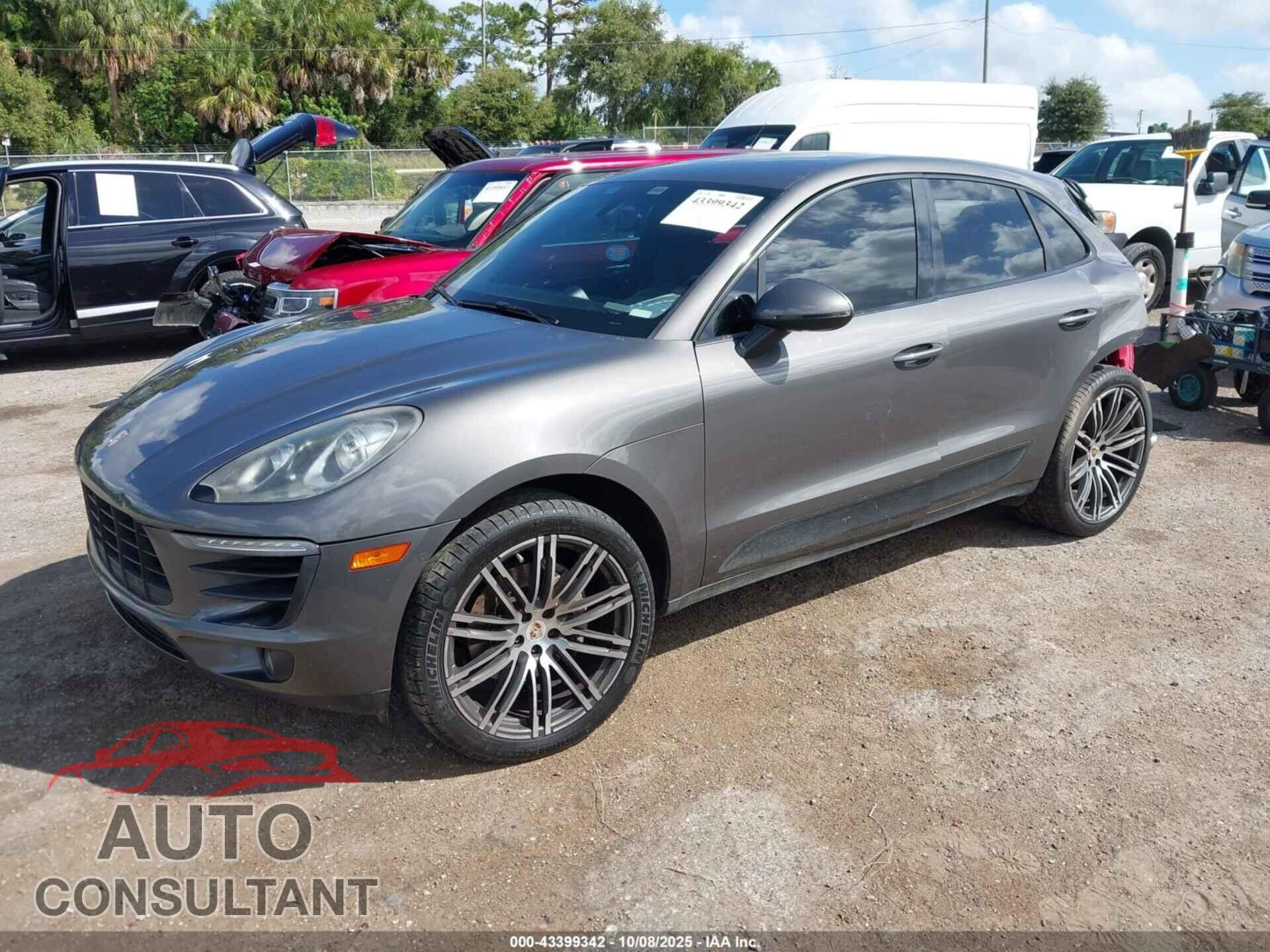 PORSCHE MACAN 2015 - WP1AB2A50FLB60177