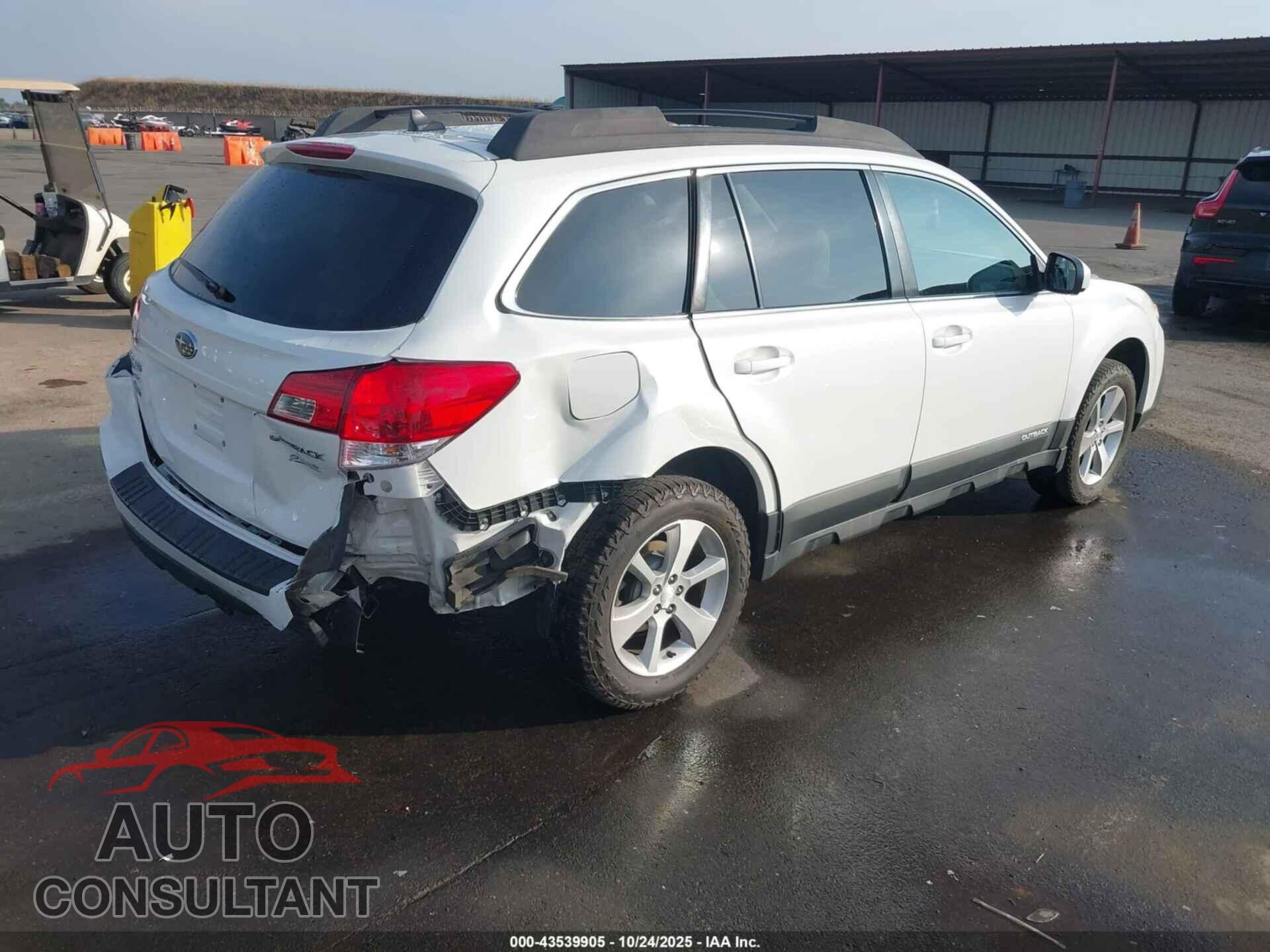 SUBARU OUTBACK 2013 - 4S4BRBKC8D3235537