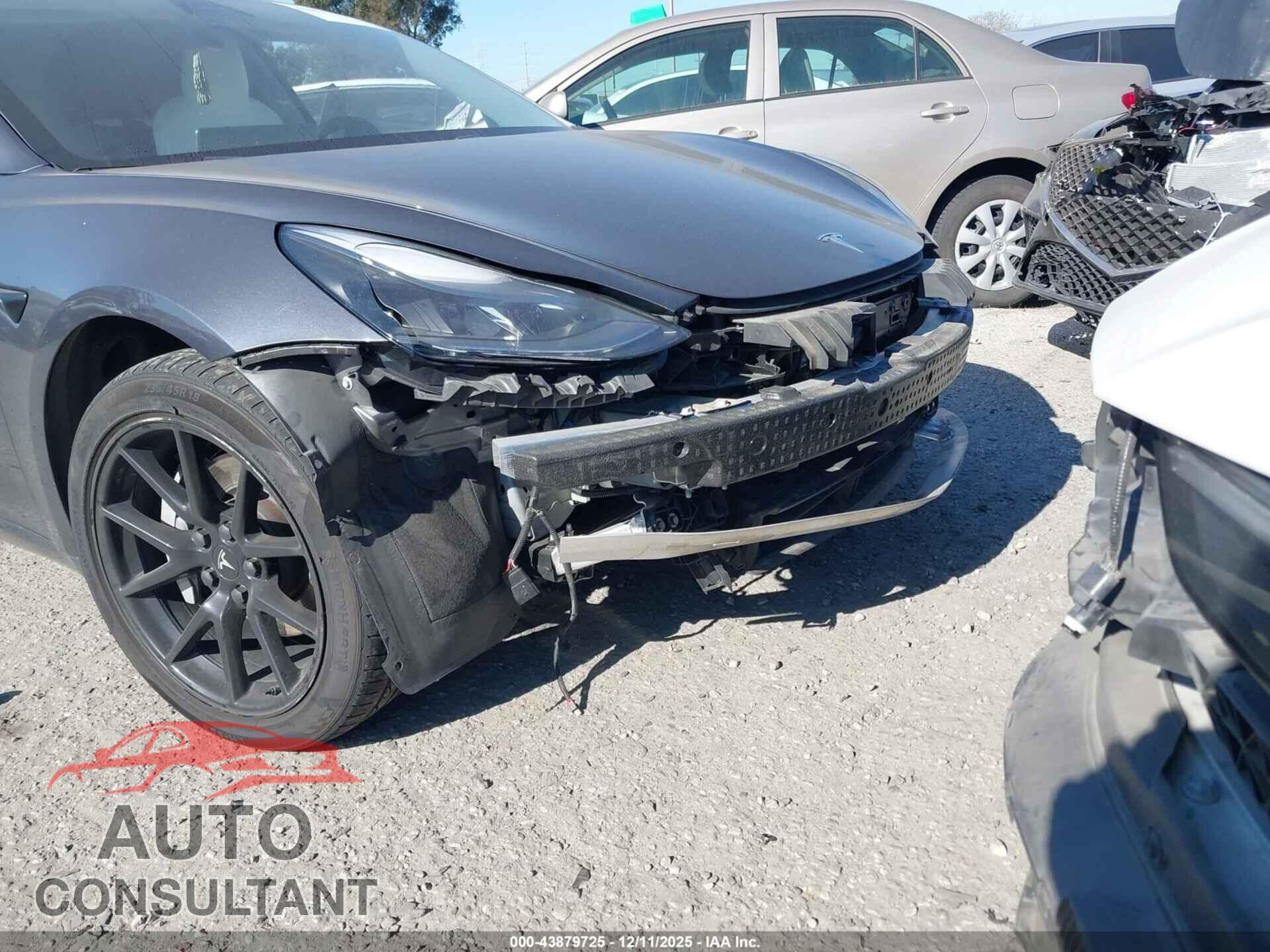 TESLA MODEL 3 2021 - 5YJ3E1EA8MF080760
