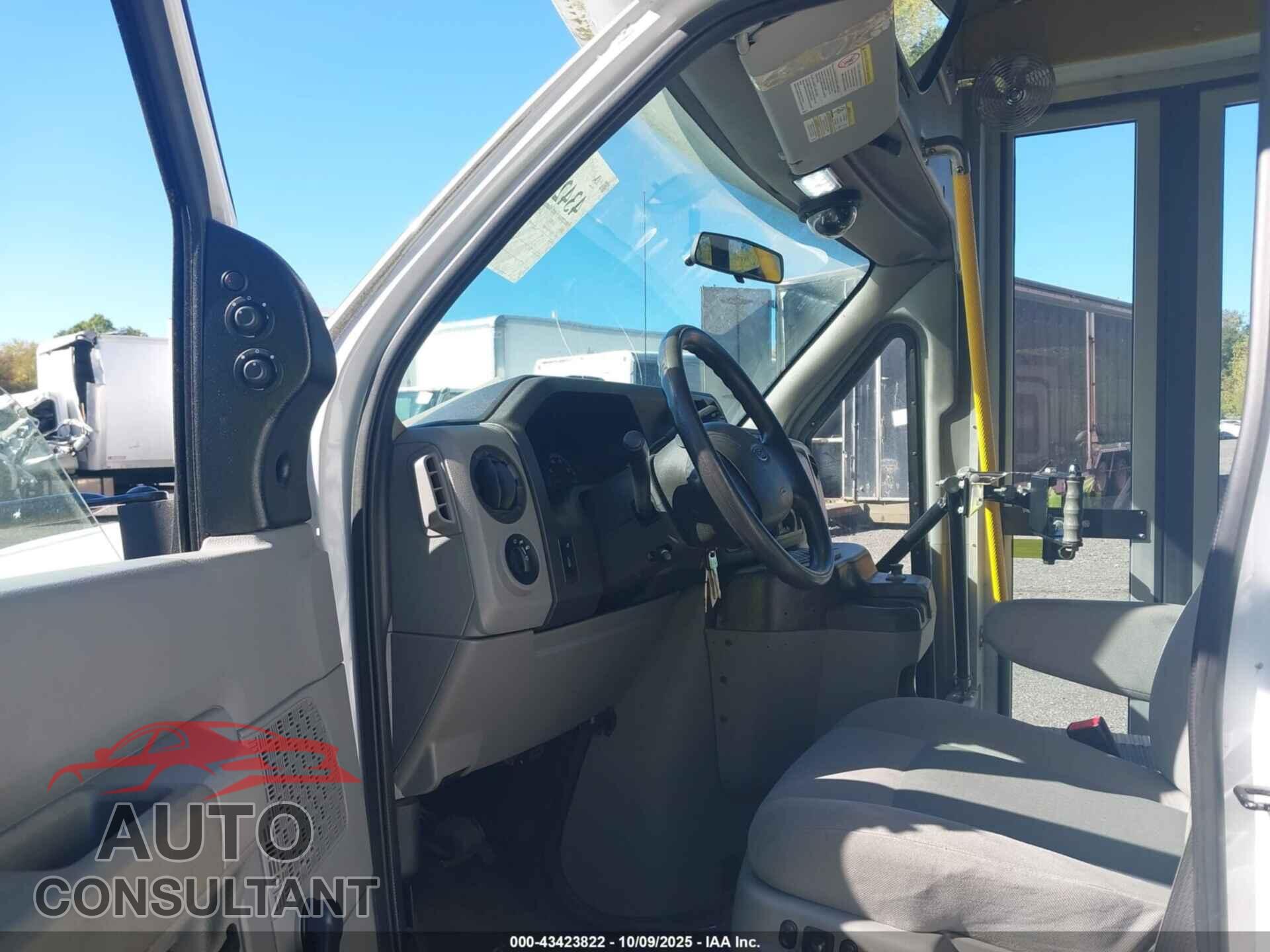 FORD E-350 CUTAWAY 2014 - 1FDEE3FL1EDA68815