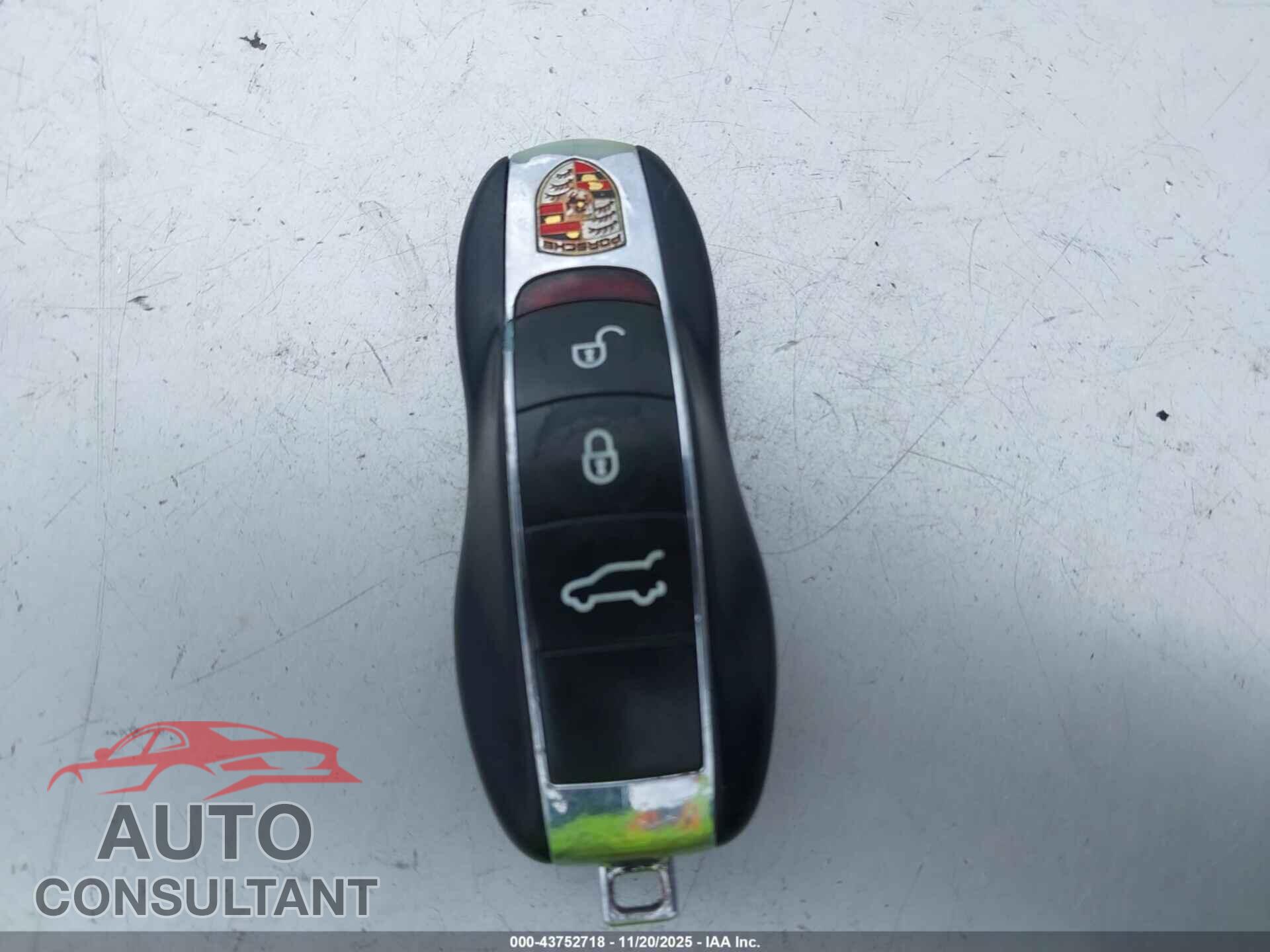 PORSCHE CAYENNE 2013 - WP1AF2A24DLA37084