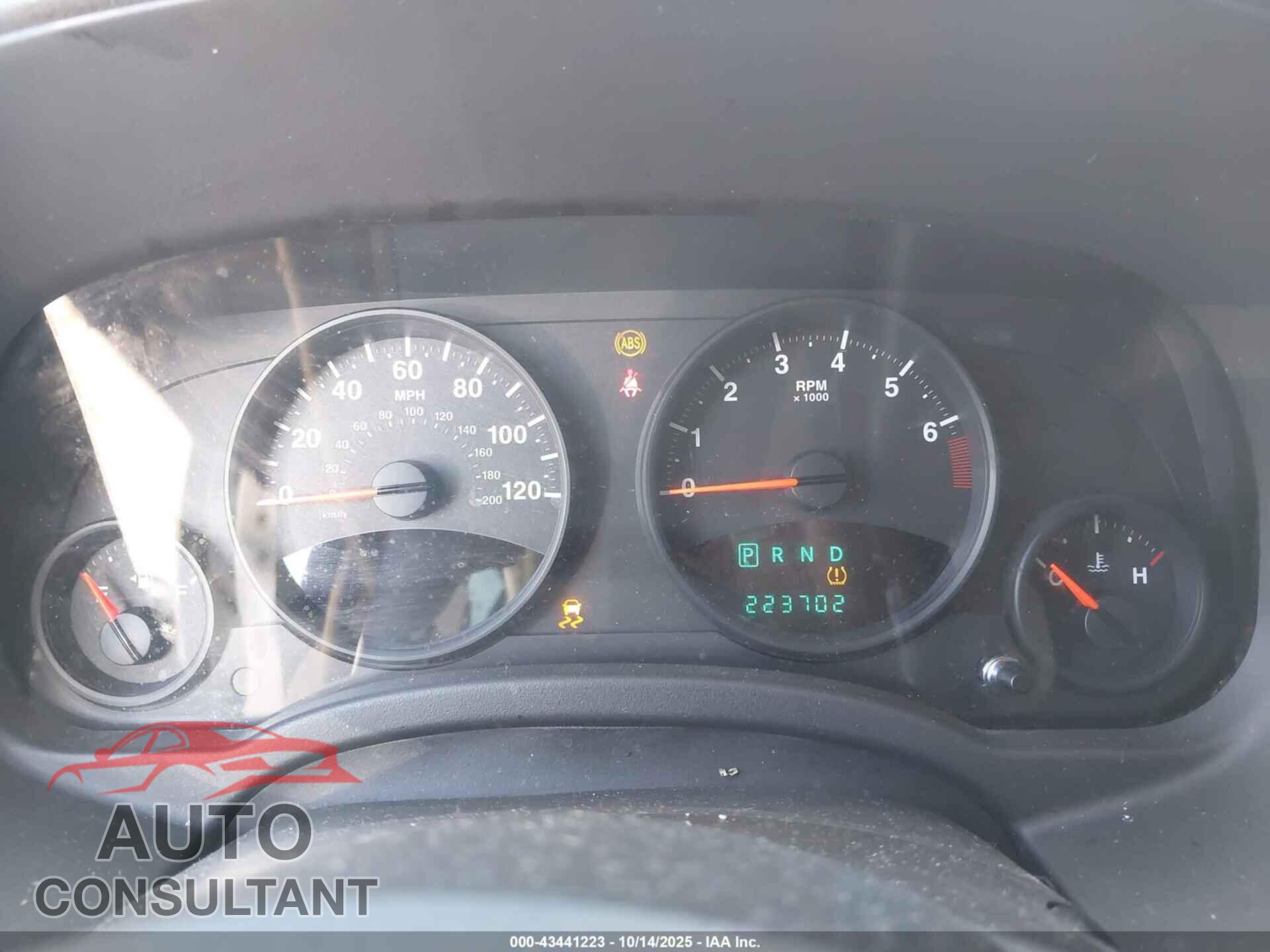 JEEP COMPASS 2011 - 1J4NF1FB2BD239235