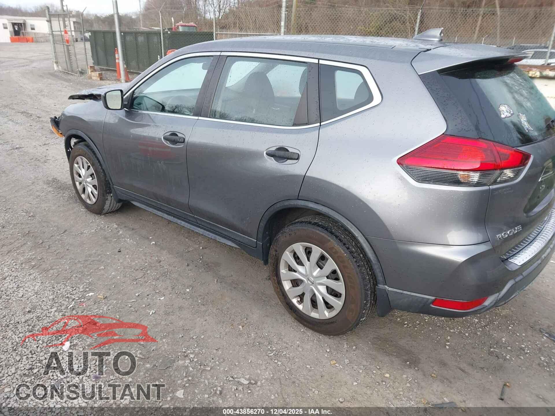 NISSAN ROGUE 2017 - KNMAT2MV9HP545100