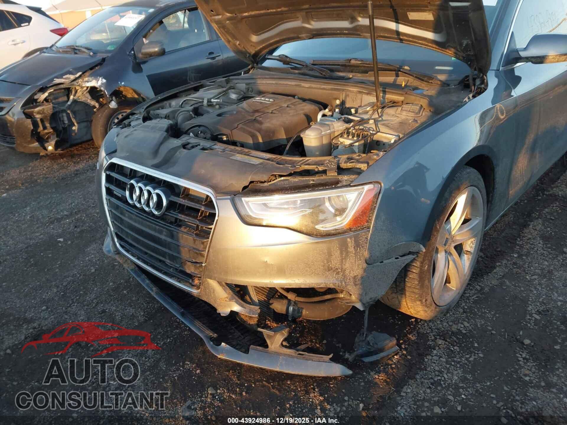 AUDI A5 2014 - WAUCFAFR2EA058763