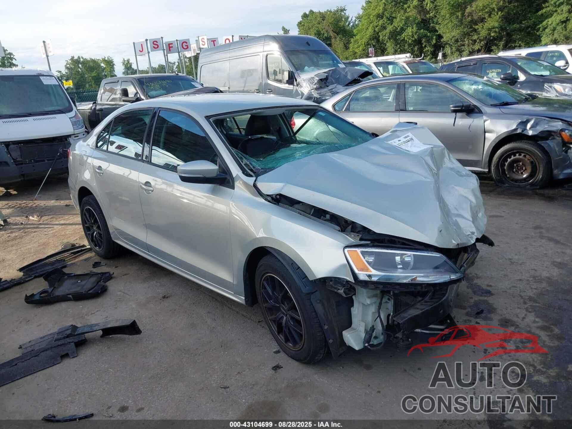 VOLKSWAGEN JETTA 2011 - 3VWDZ7AJ0BM050708