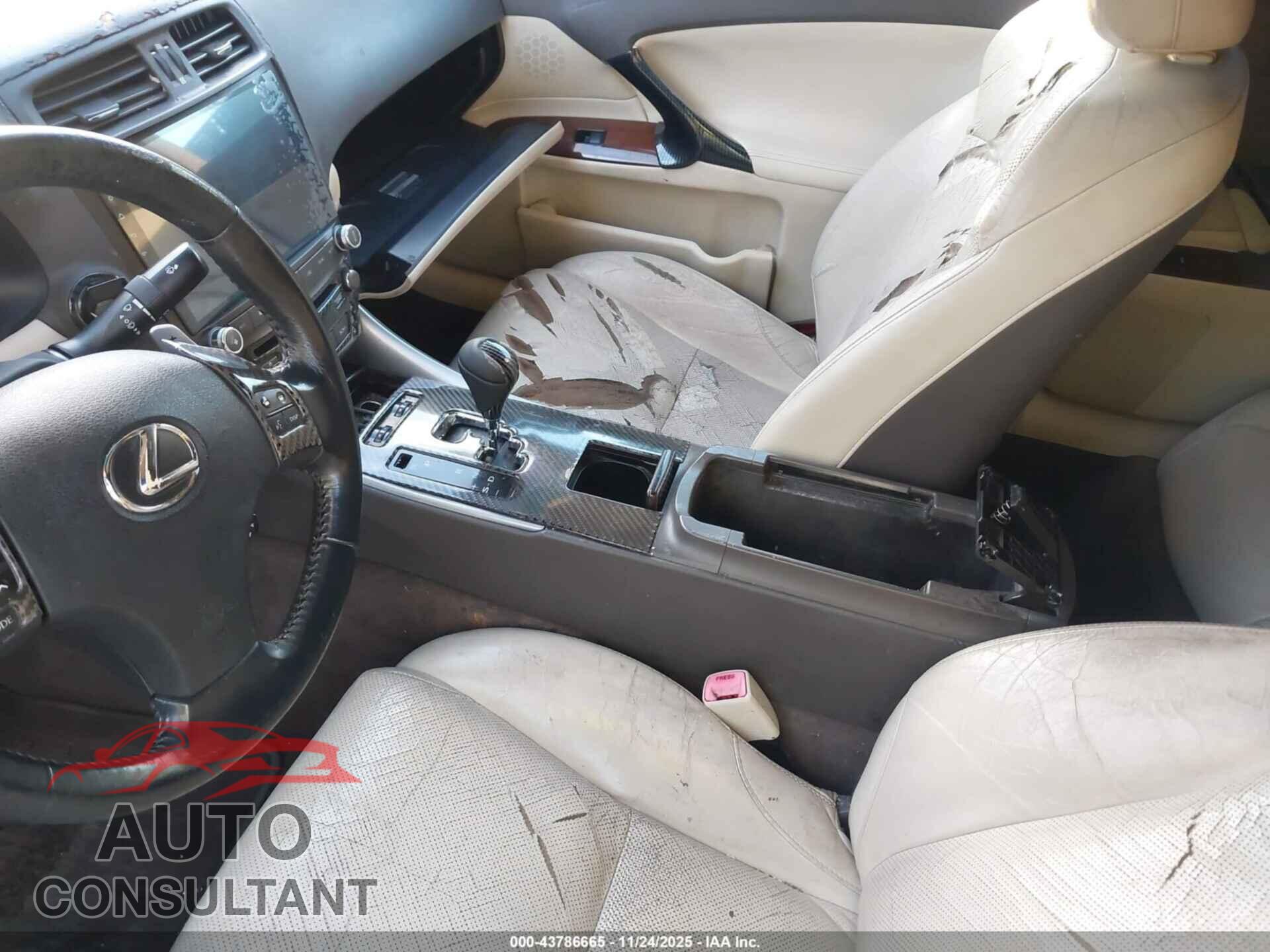LEXUS IS 250 2010 - JTHBF5C23A5125384