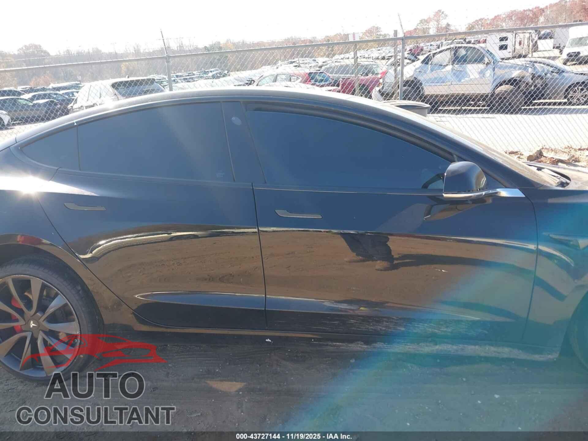 TESLA MODEL 3 2020 - 5YJ3E1EC2LF714385