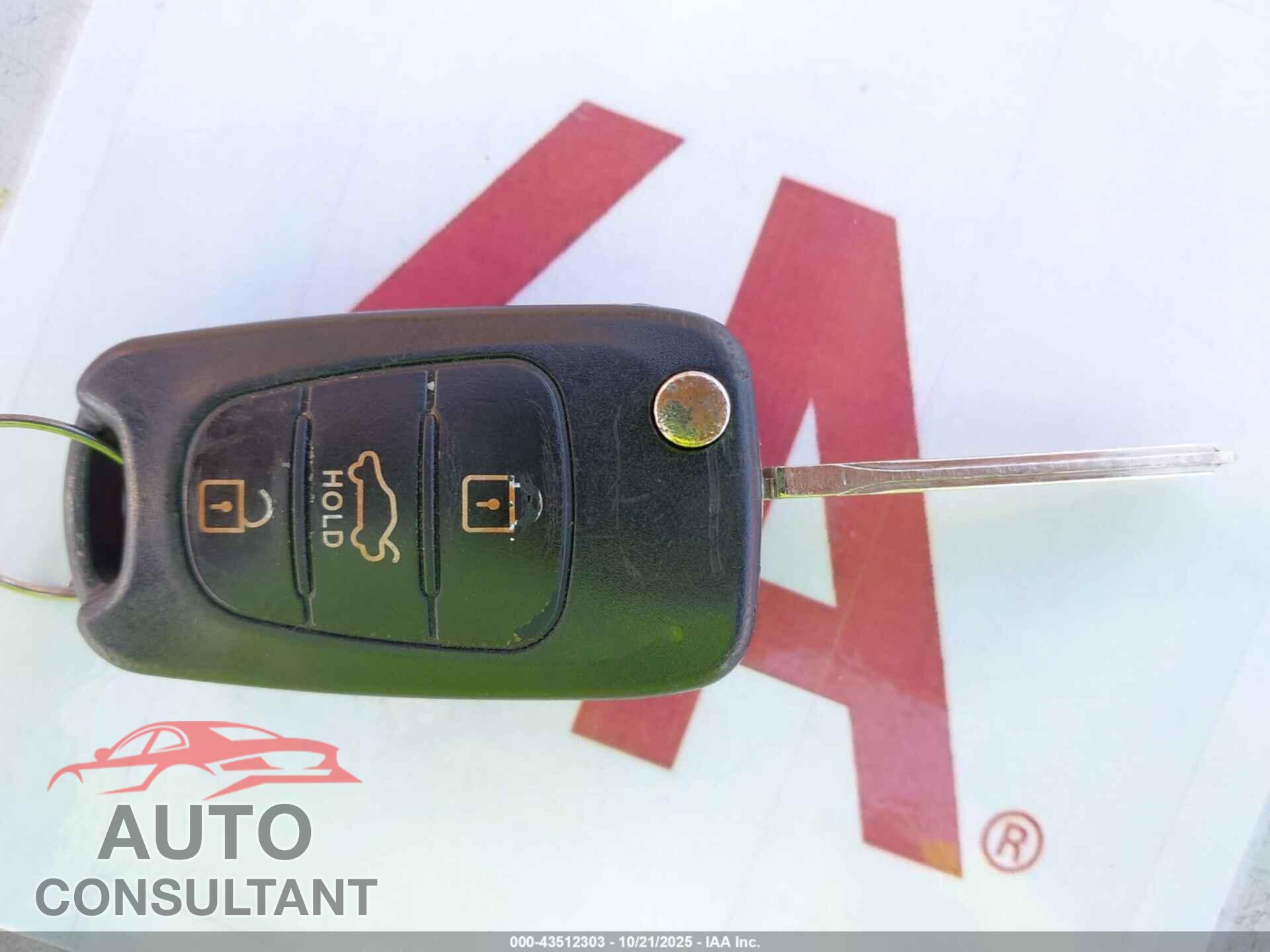KIA RIO5 2012 - KNADM5A32C6015237