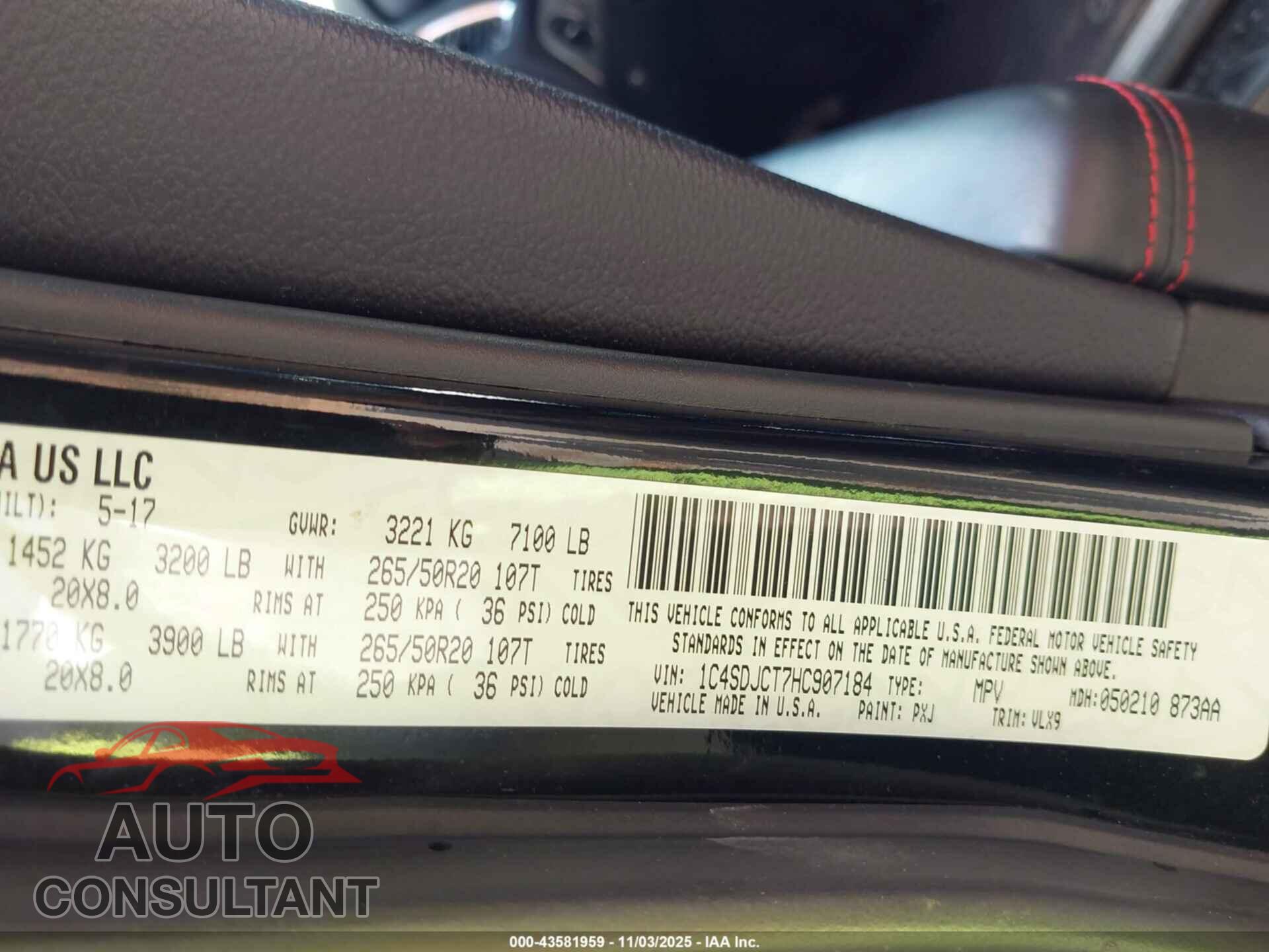 DODGE DURANGO 2017 - 1C4SDJCT7HC907184