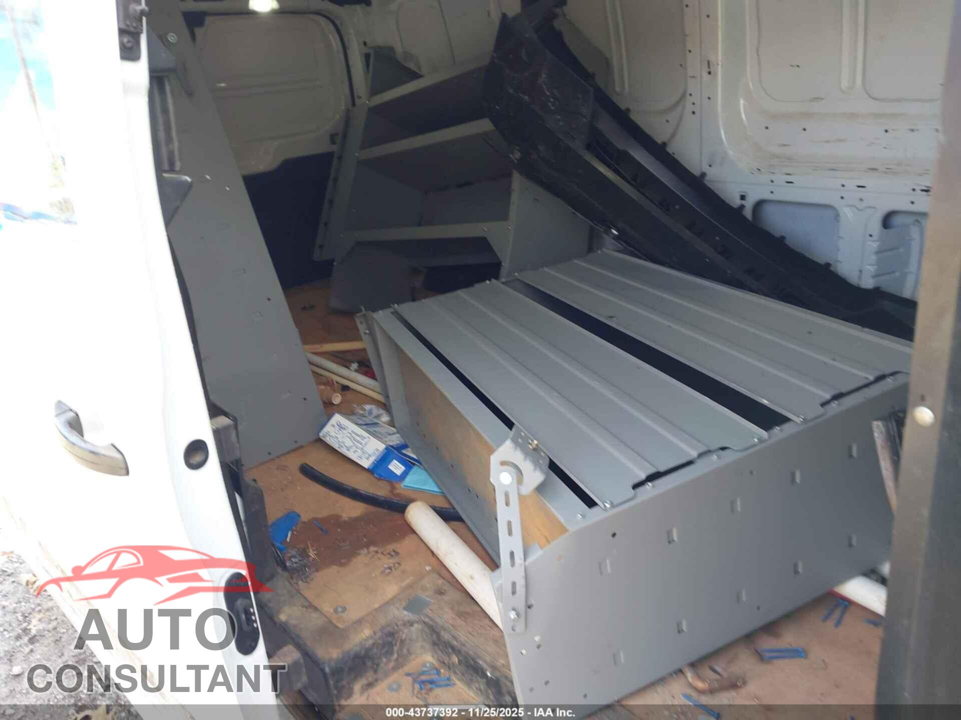 FORD TRANSIT-250 2018 - 1FTYR2YM8JKA83341