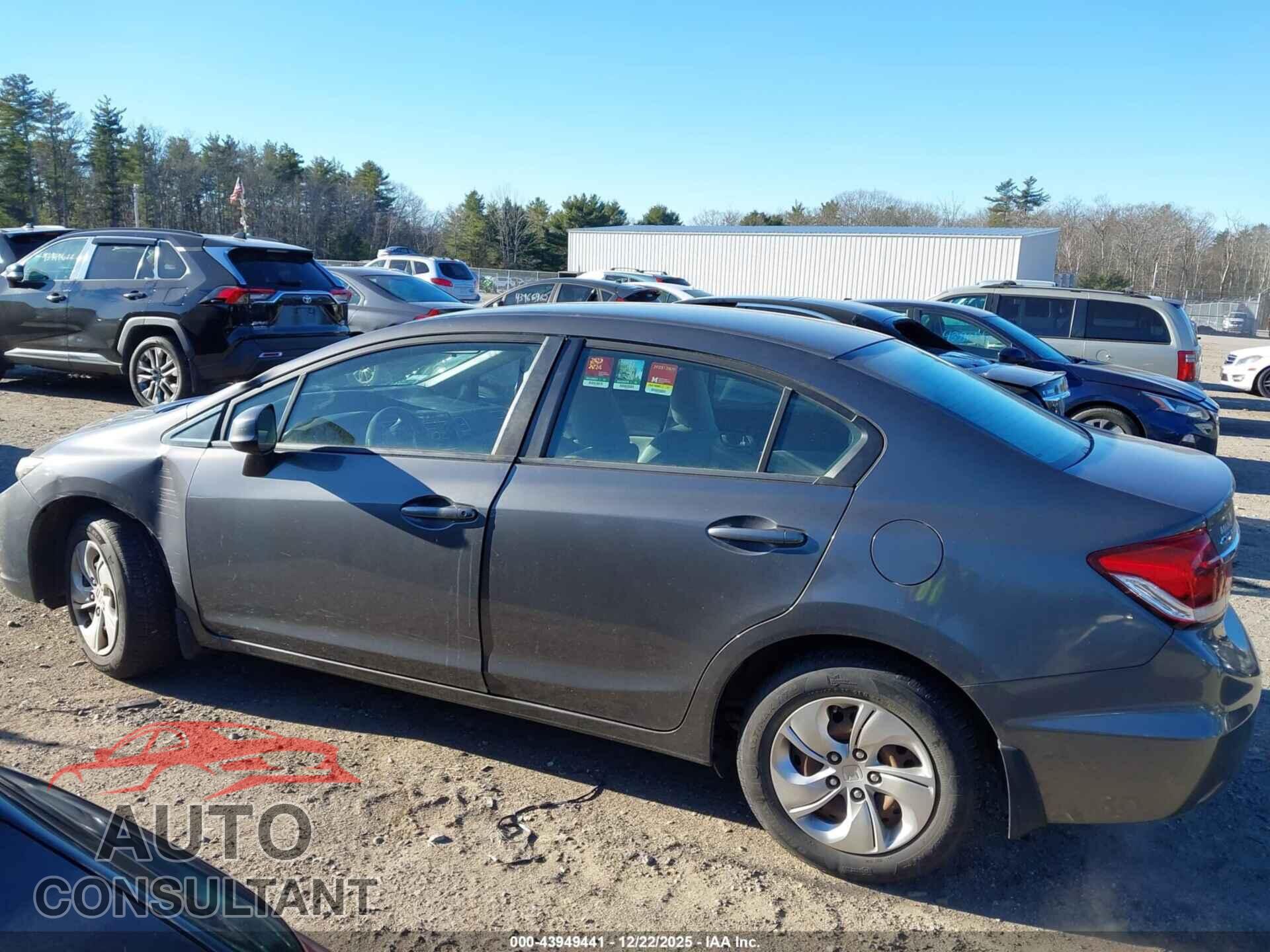 HONDA CIVIC 2013 - 2HGFB2F55DH520877