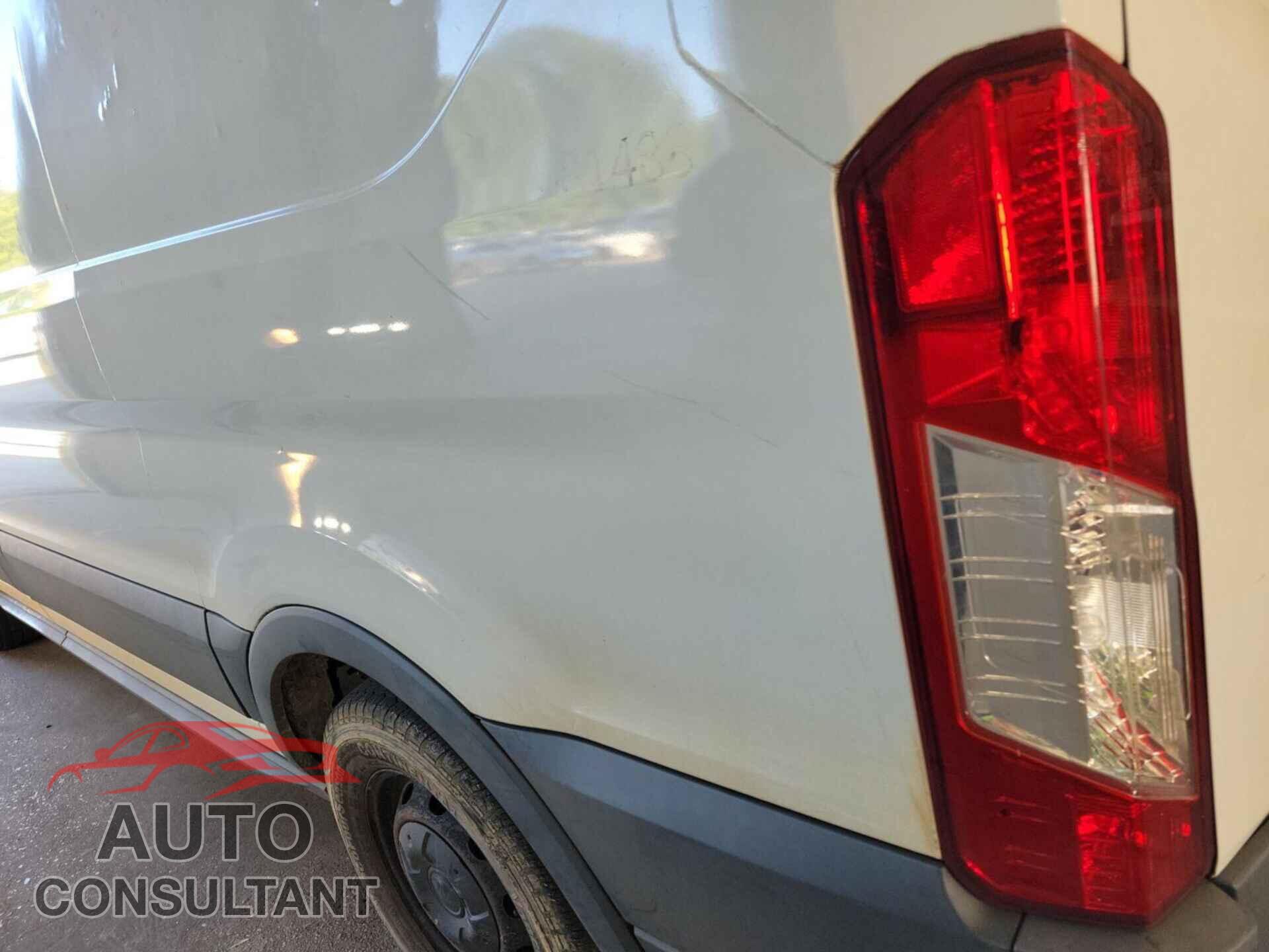 FORD TRANSIT 2017 - 1FTYE1YM2HKB12820