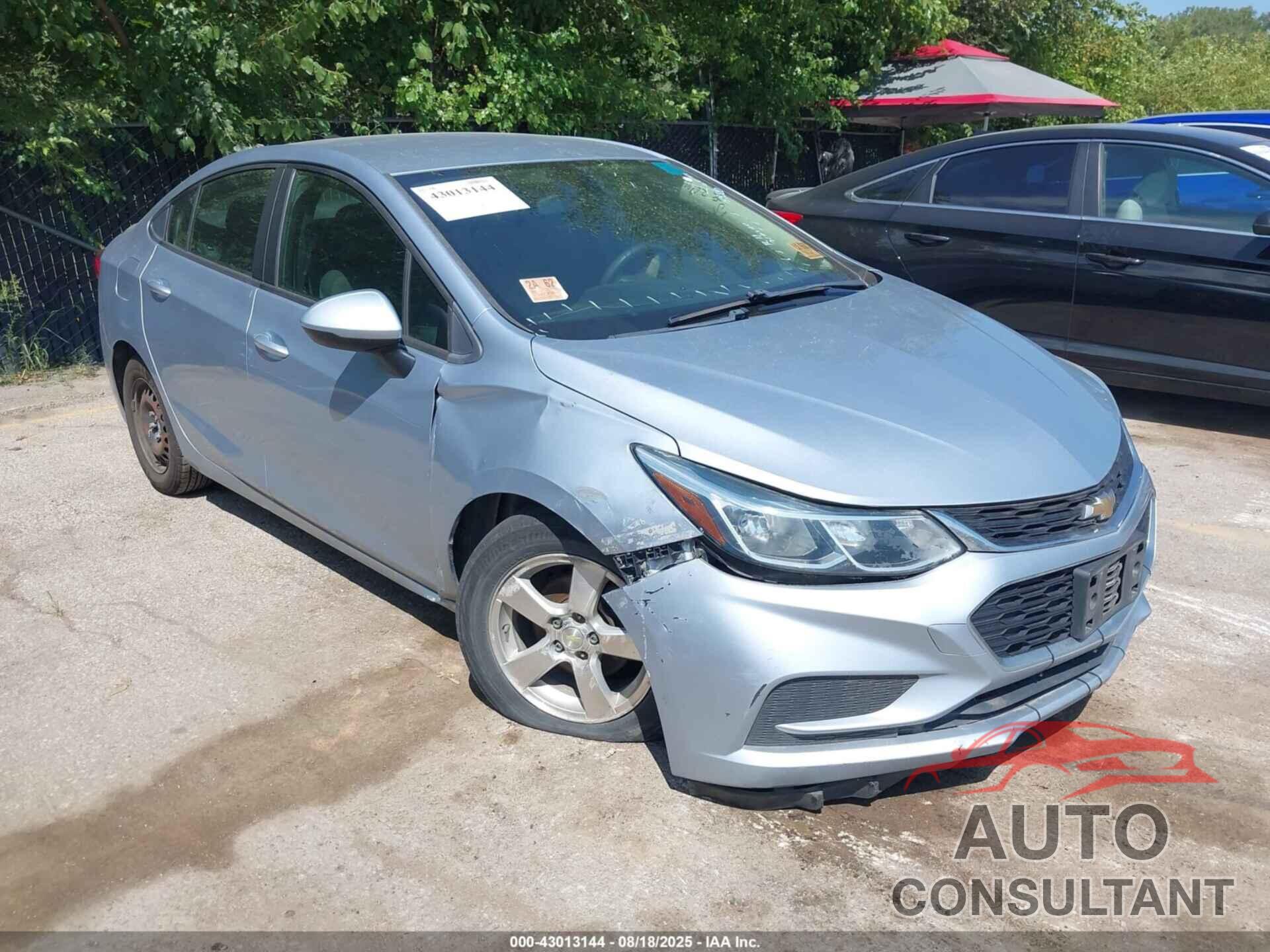 CHEVROLET CRUZE 2018 - 1G1BC5SMXJ7149580